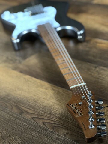Soloking MS-1 Classic MKII in Pewter Grey Metallic and Roasted Maple FB - Image 5