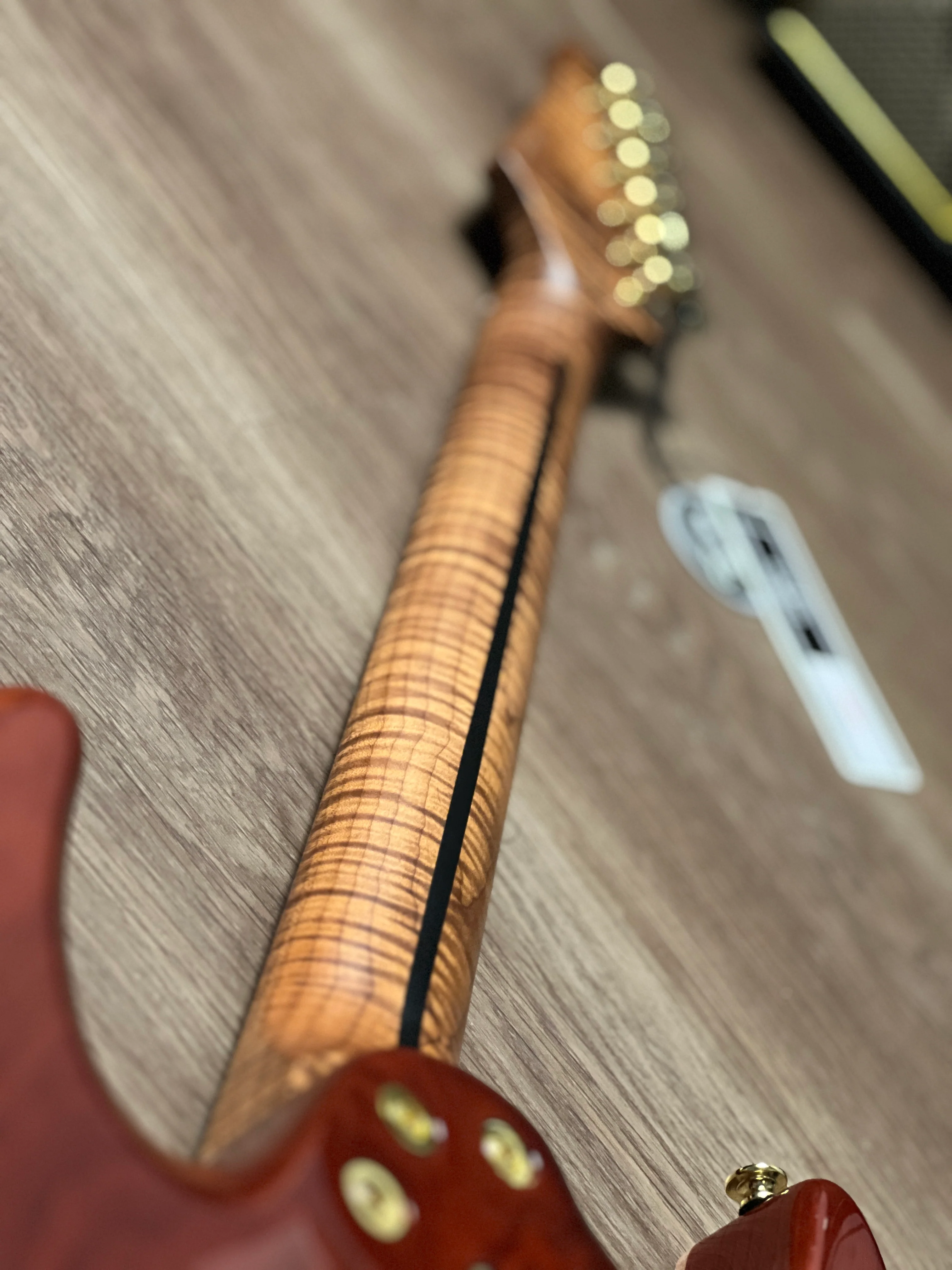 Soloking MS-1 Custom 22 HSS Flat Top One Piece Roasted Flame Neck with Entwistle PU in Bengal Burst Nafiri Special Run - Image 6