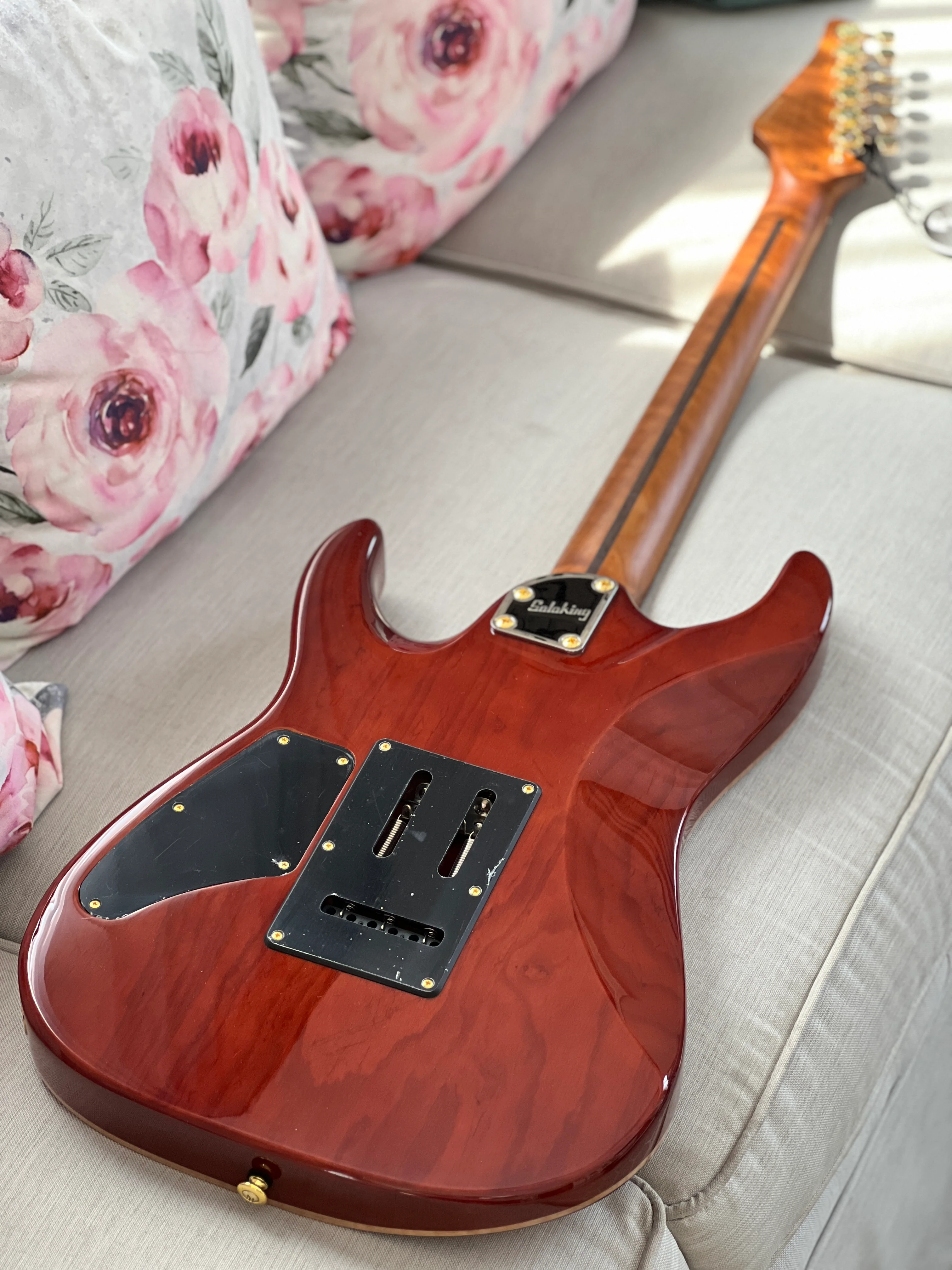 Soloking MS-1 Custom 22 HSS Flat Top One Piece Roasted Flame Neck in Bengal Burst Nafiri Special Run - Image 13