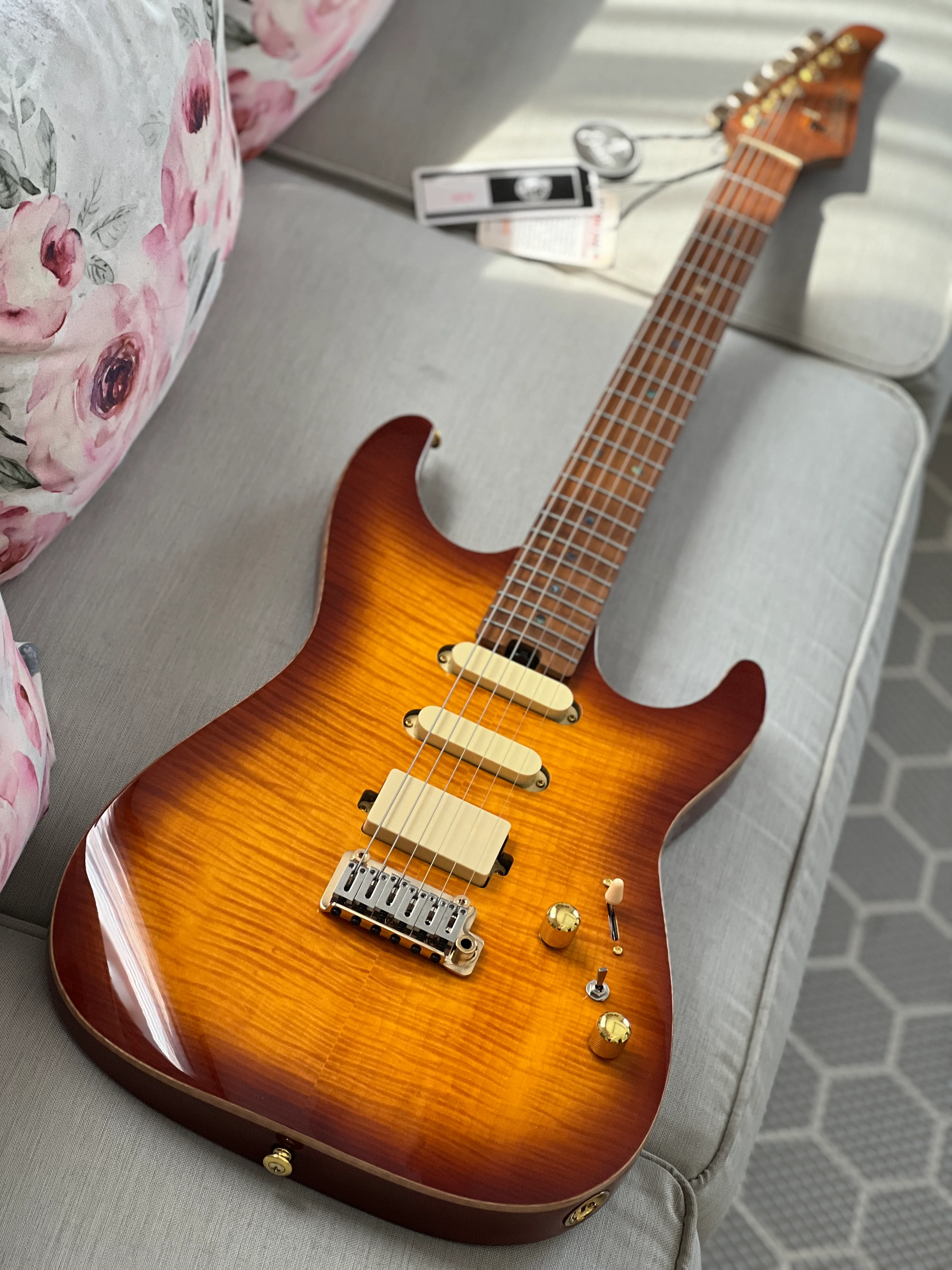 Soloking MS-1 Custom 22 HSS Flat Top One Piece Roasted Flame Neck in Bengal Burst Nafiri Special Run - Image 15