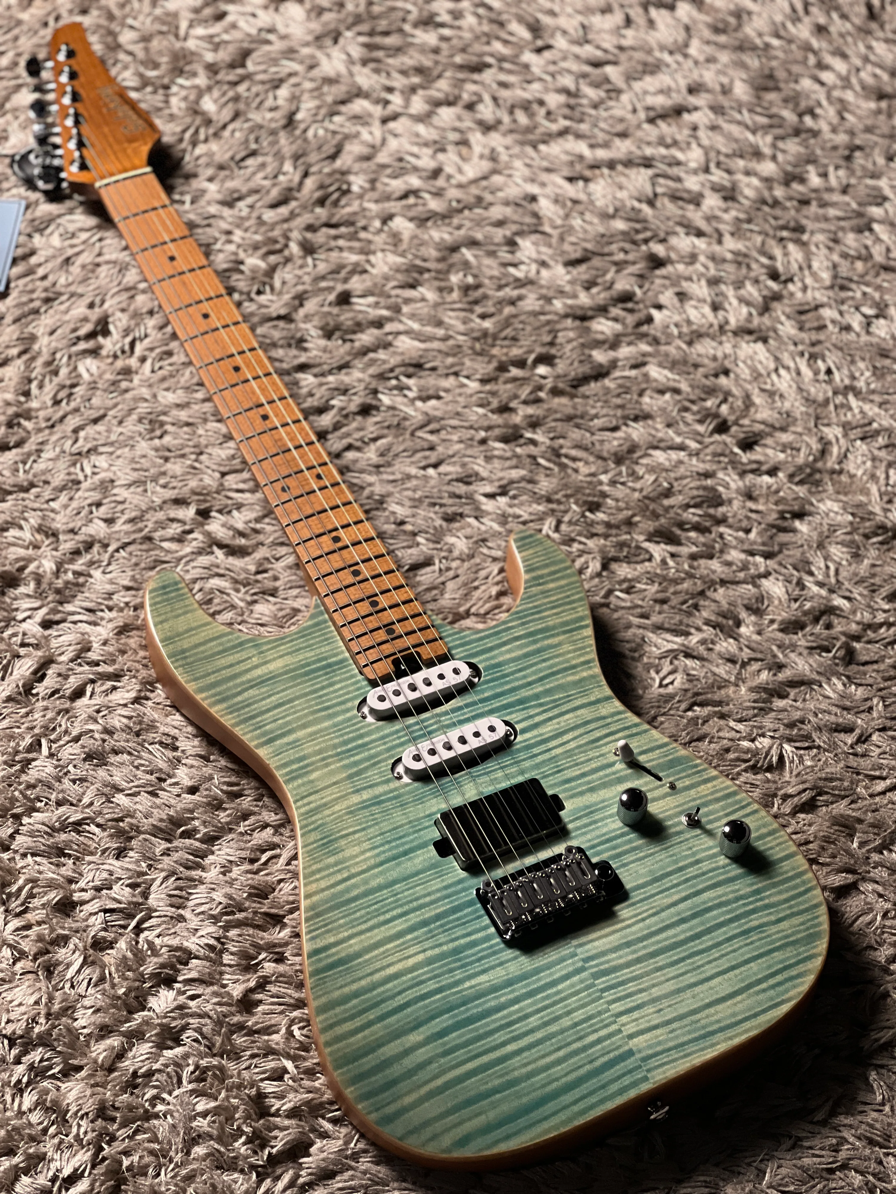 Soloking MS-1 Custom 22 HSS Flat Top with Roasted Maple FB in Faded Aqua Blue Nafiri Special Run - Image 2