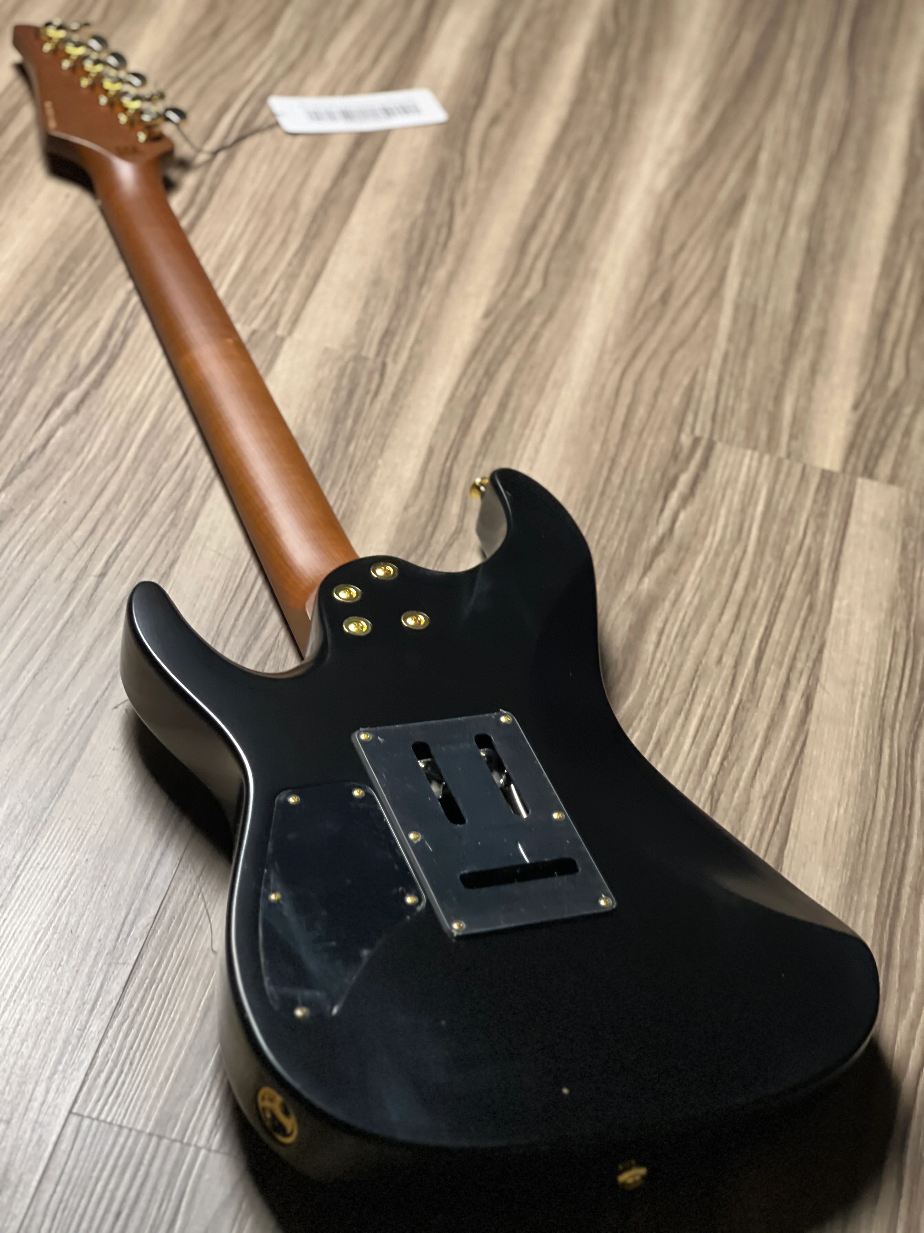 Soloking MS-1 Custom 24 HH in Satin Black Beauty Matte with Roasted Maple Neck and Gold Pickups - Image 5