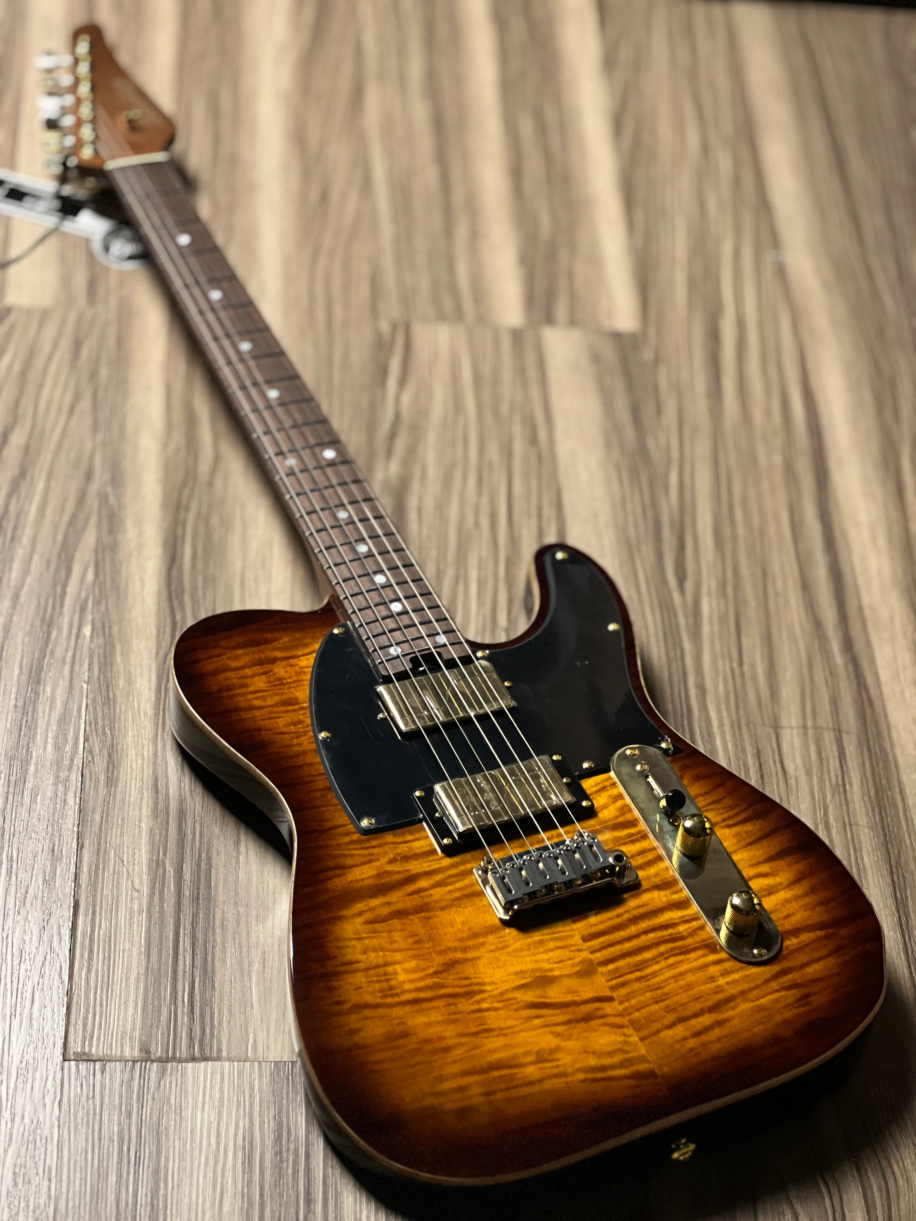 Soloking MT-1 FM 24 Deluxe HH MOD Fishman Fluence Gold in Shaded Edgeburst Nafiri Special Run - Image 6