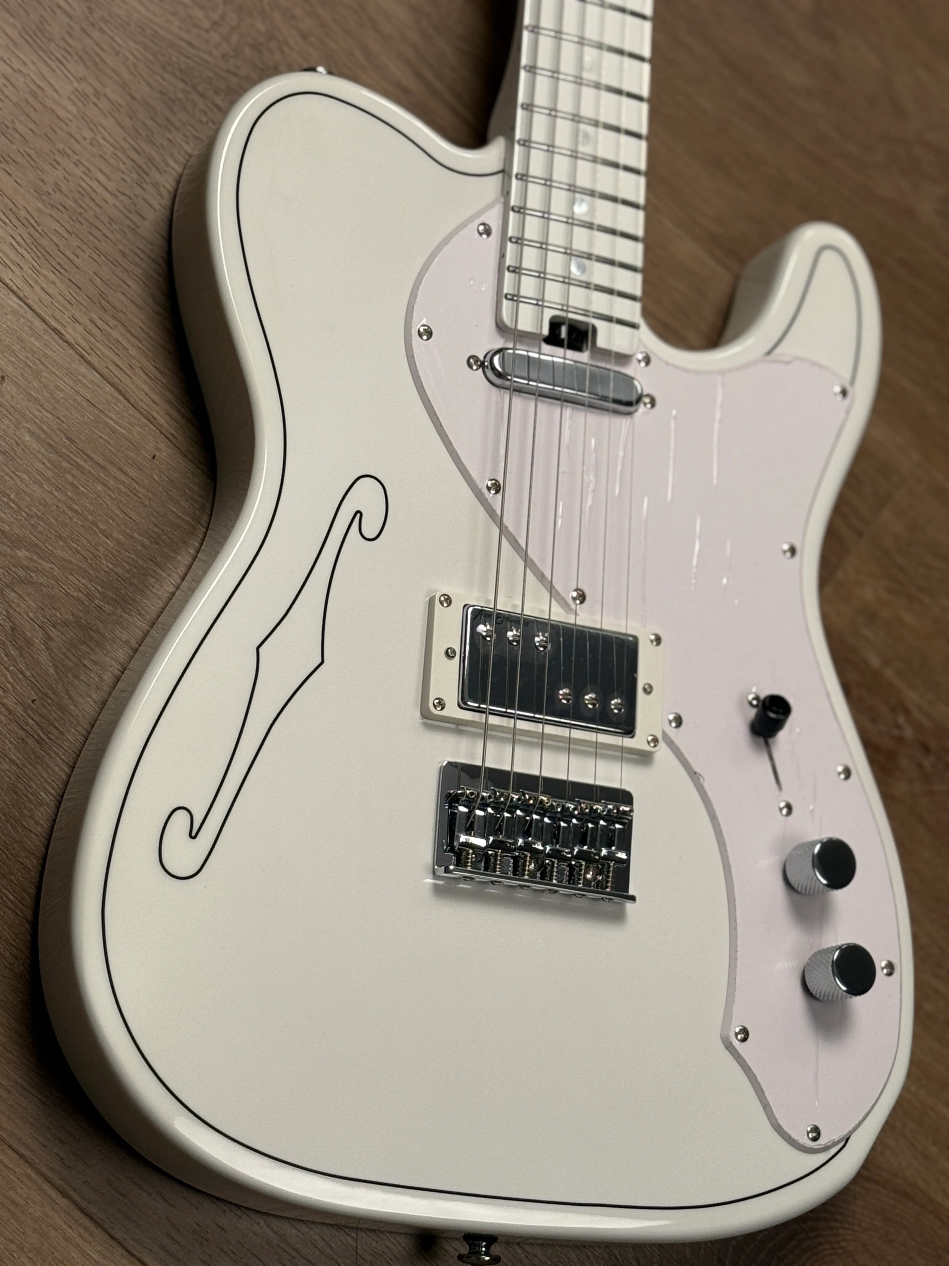 Soloking MT-1 Silent Siren Style Tribute in Arctic White - Image 4