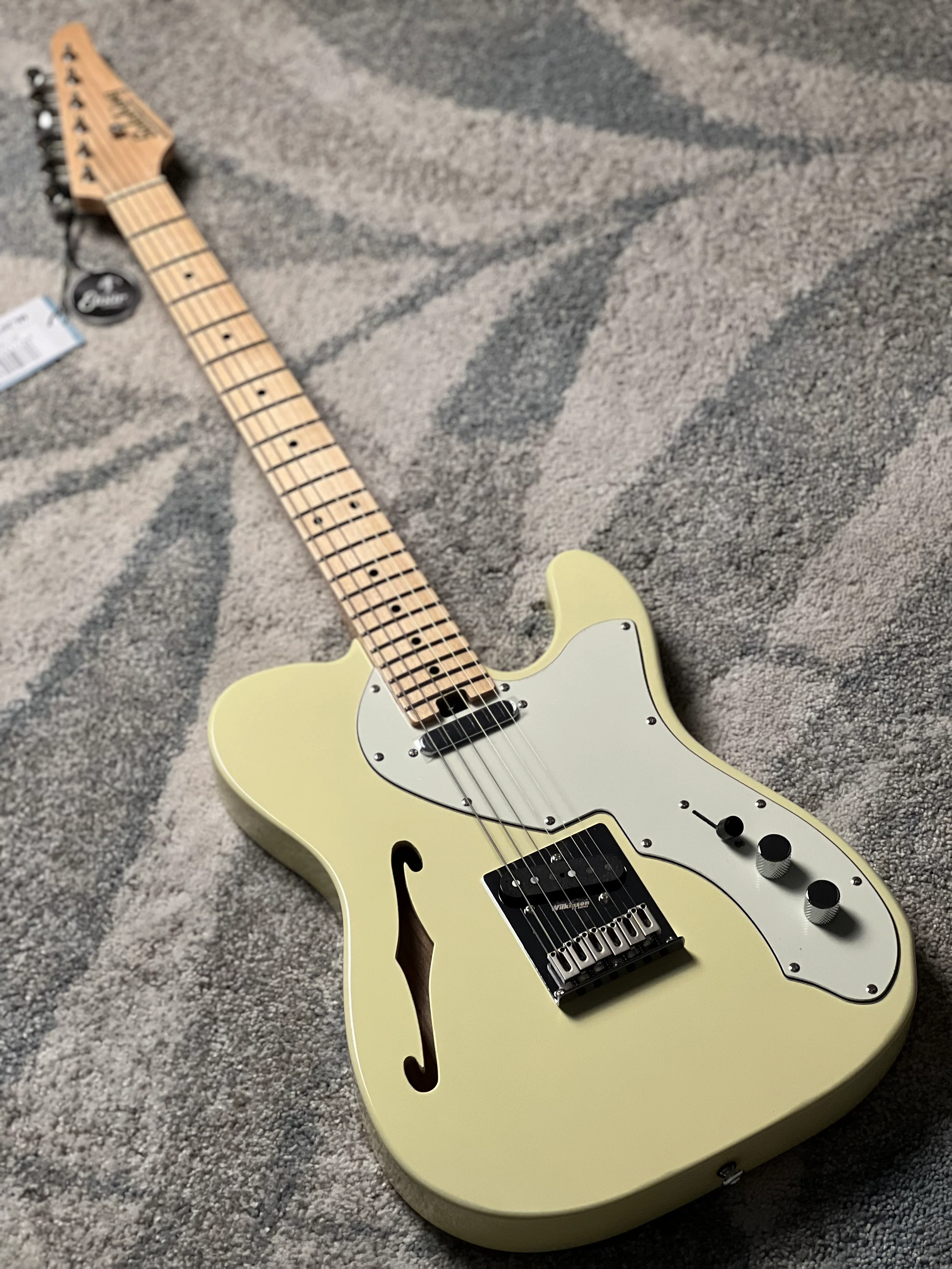 Soloking MT-1 Thinline in Vintage White - Image 2