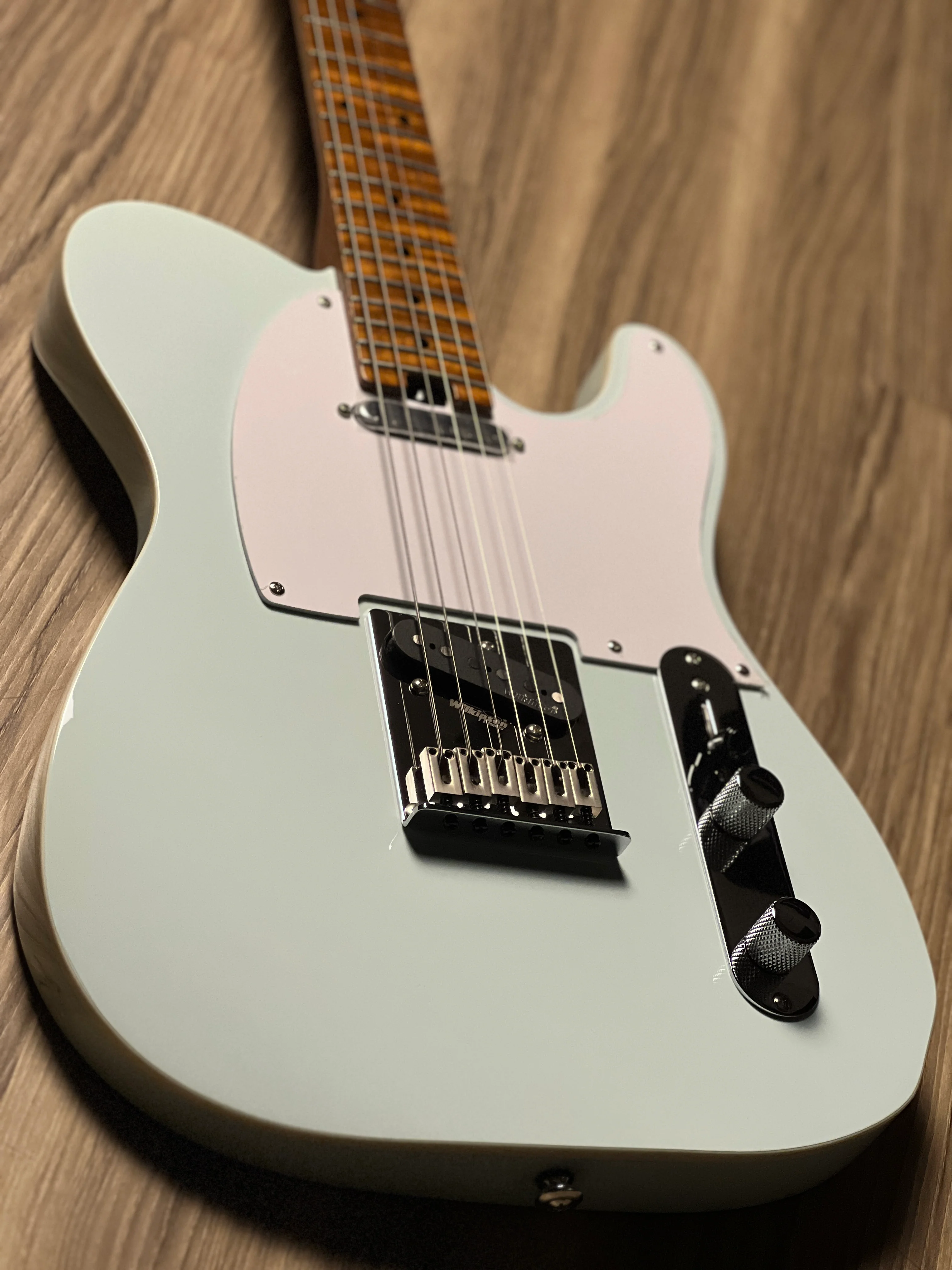 Soloking MT-1 Vintage FMN with Roasted Flame Maple Neck in Faded Sonic Blue Nafiri Special Run - Image 5