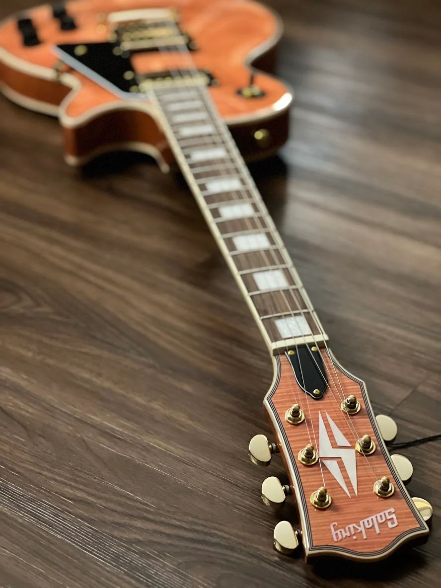 Soloking SLC60FM in with Gold Hardware in Trans Pink - Image 6