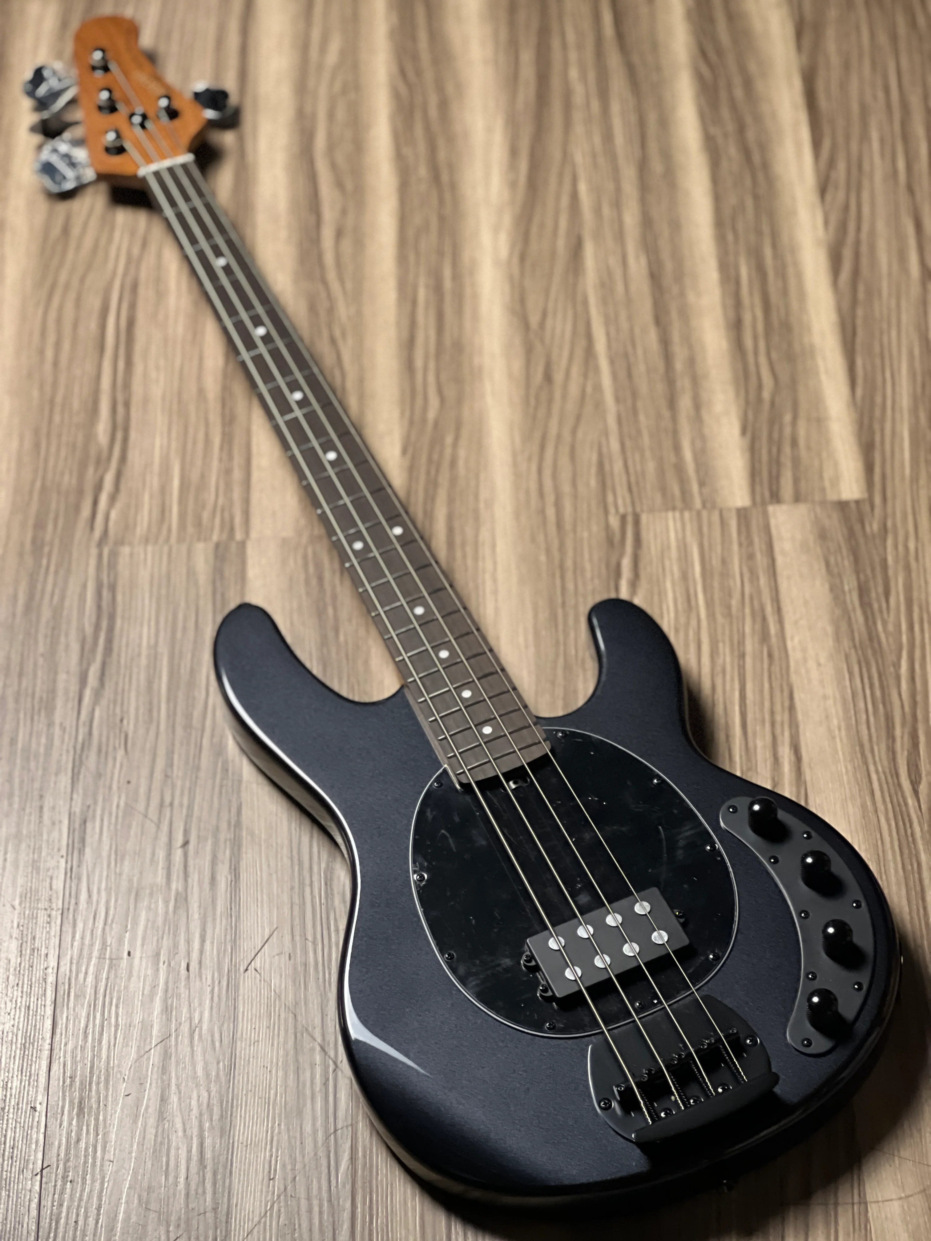 SQOE SBMS200 MBK 4 String Bass in Metallic Black - Image 2