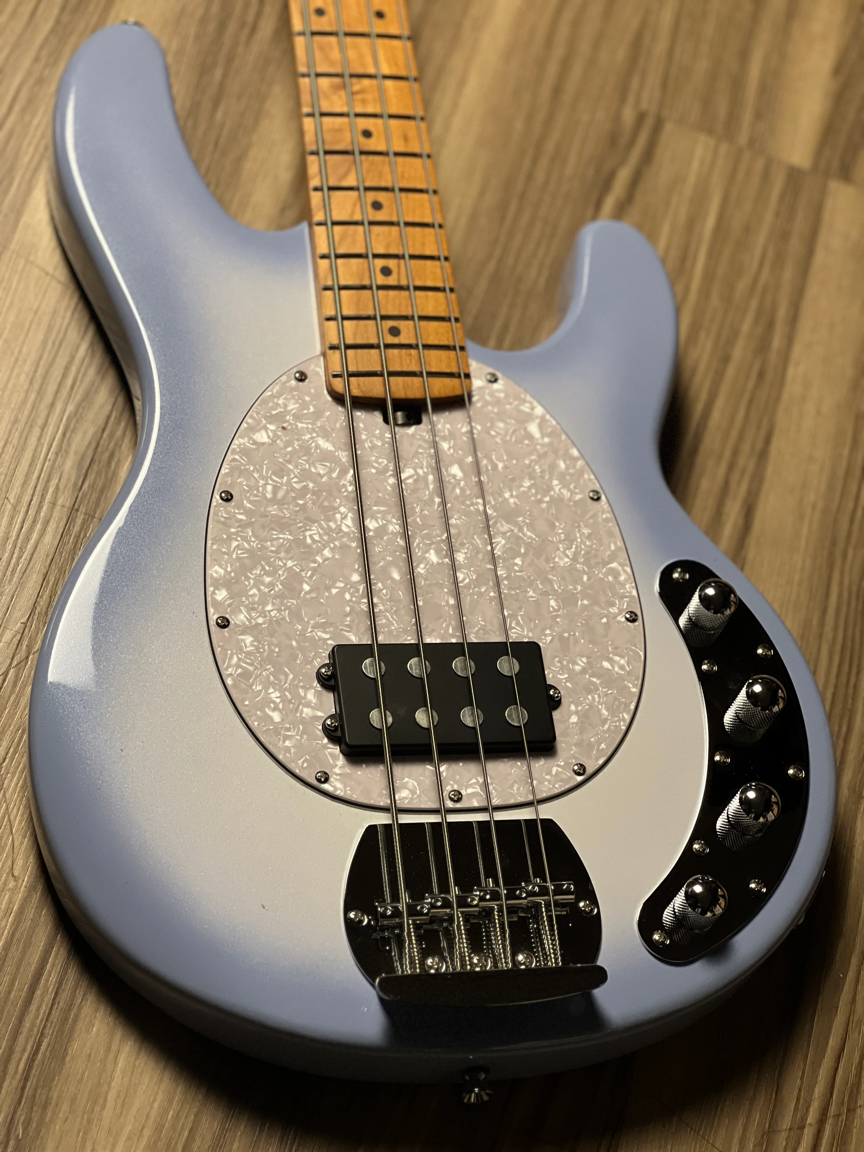 SQOE SBMS200 MWH 4 String Bass in Metallic White Burst - Image 4