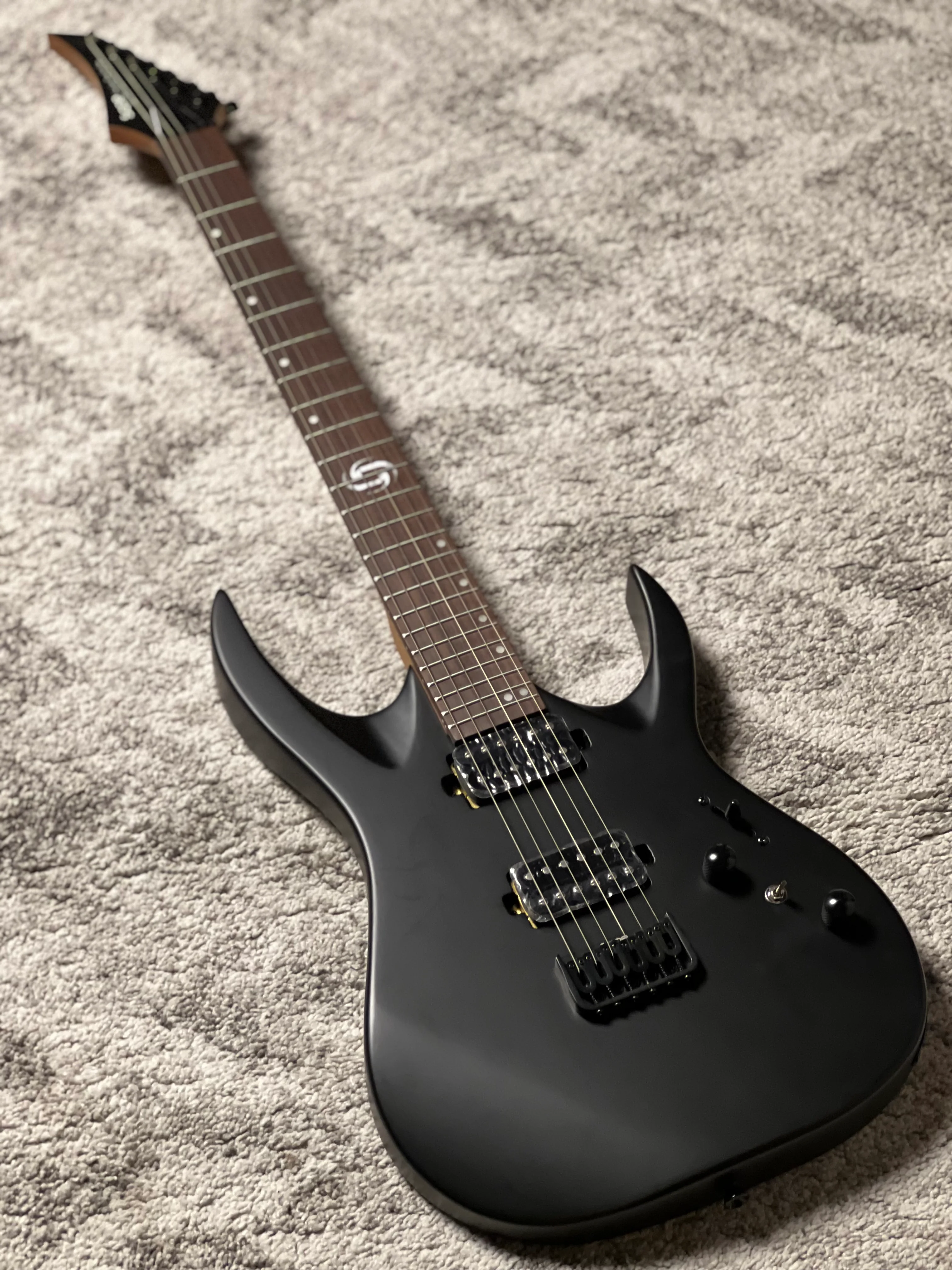 SQOE SEIB6S BK in Satin Black - Image 2