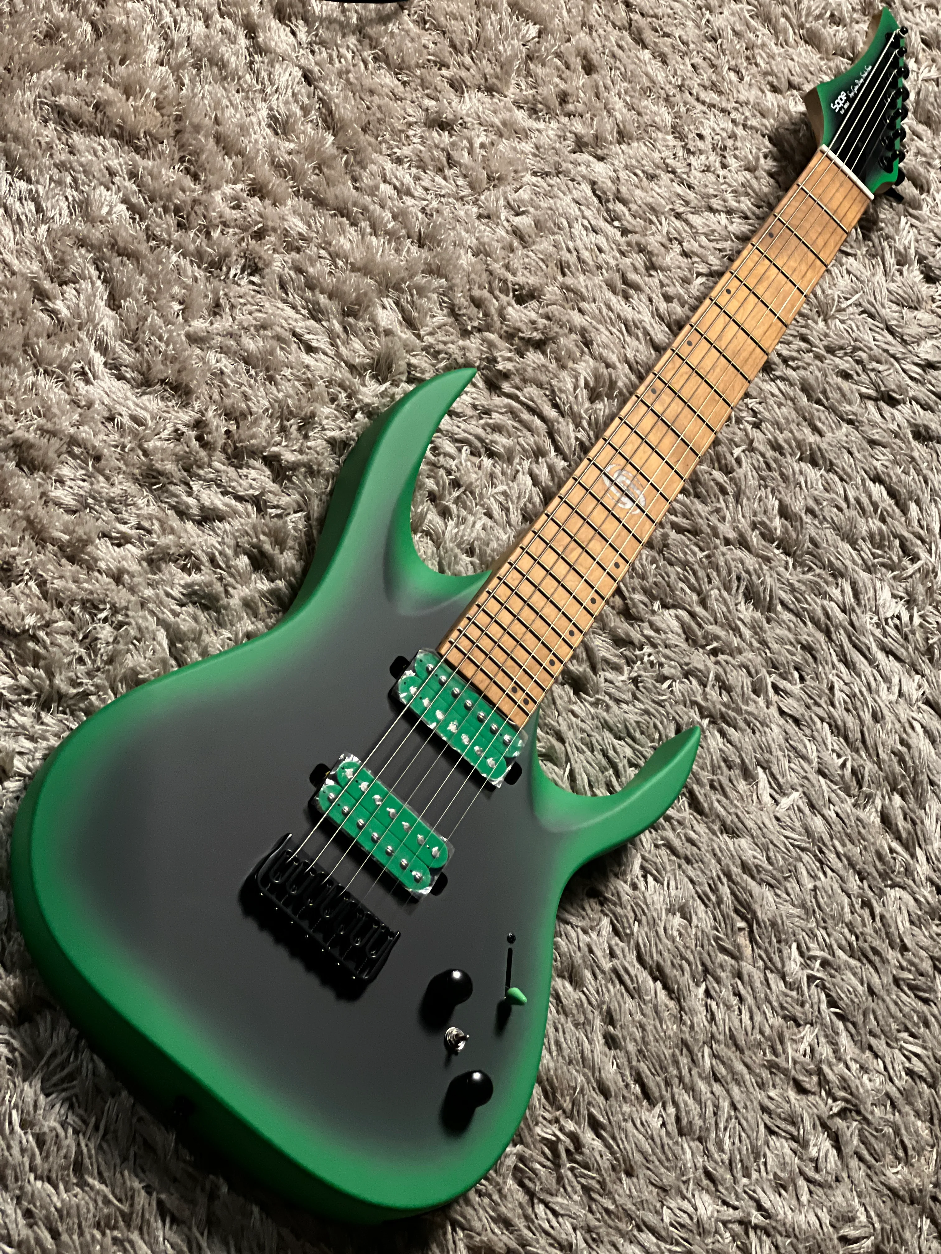 SQOE SEIB7S 7 String in Satin Neon Green - Image 9