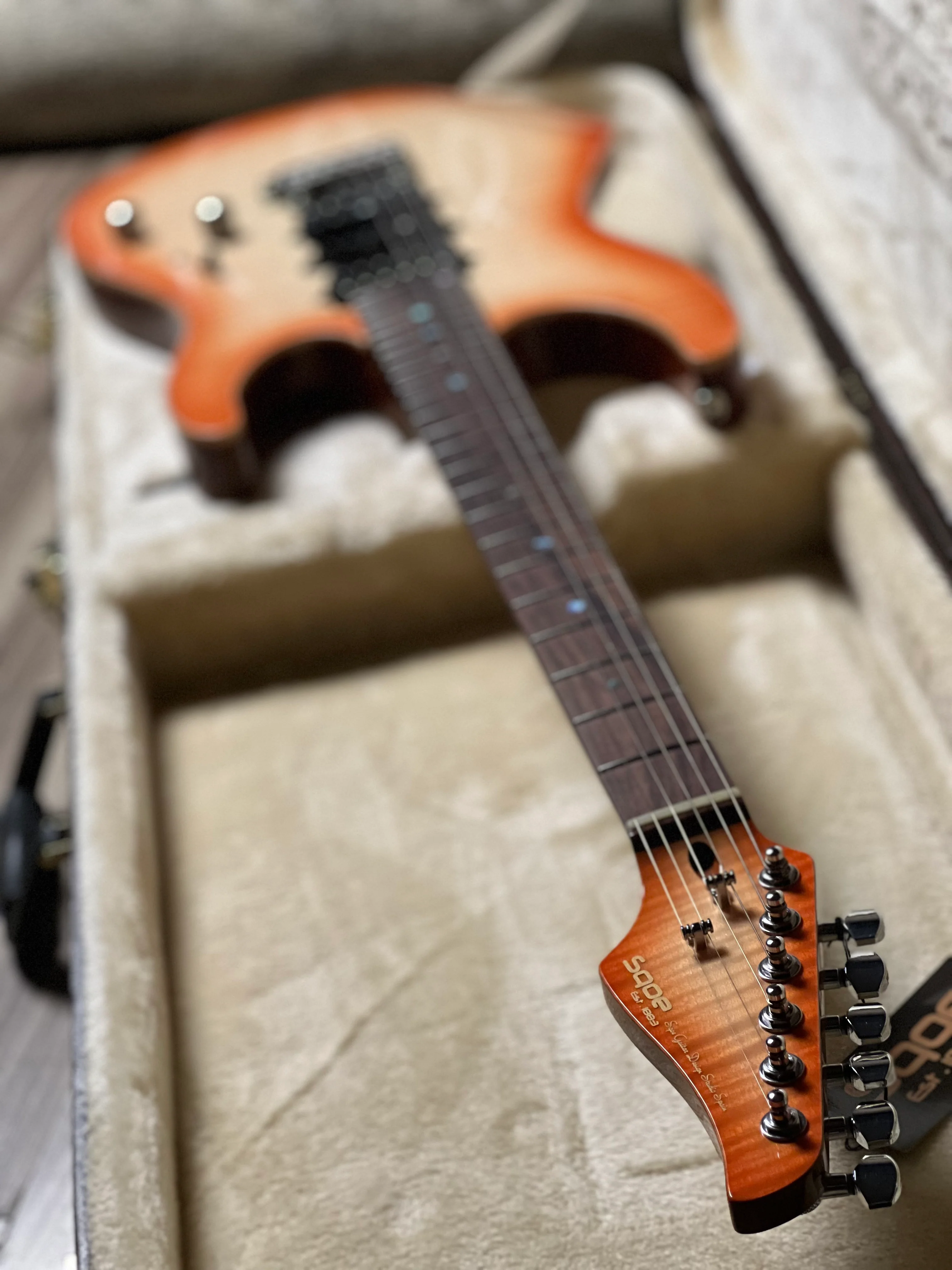SQOE SEIB998 HSH NY in Amber Orange - Image 8