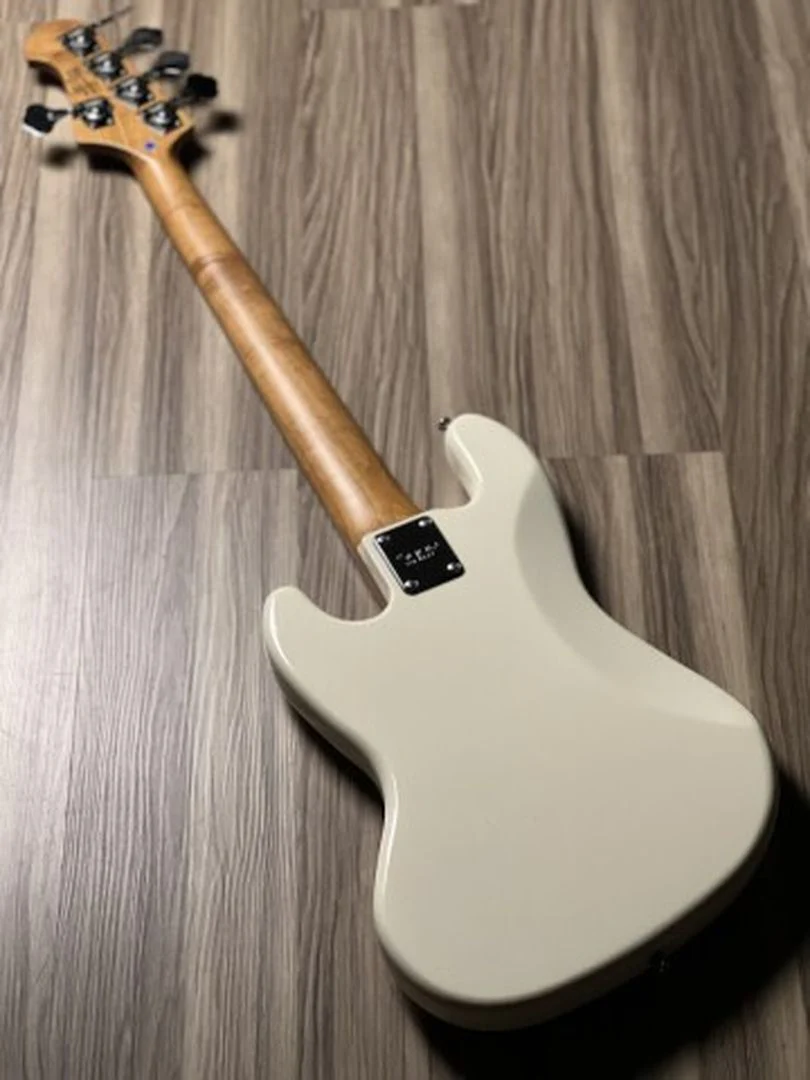 SQOE SJB650 Roasted Maple Series 5 String Bass in Vintage White - Image 5