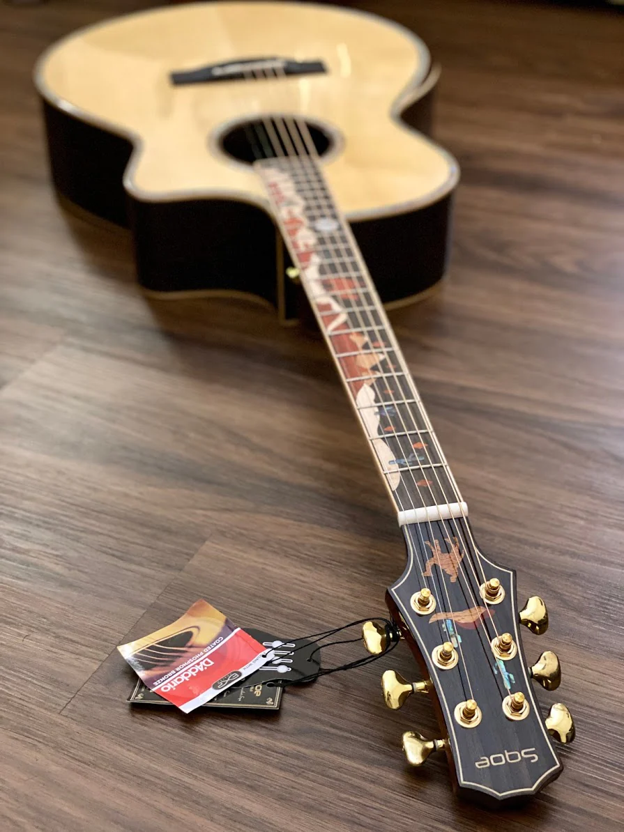 SQOE Spain A9-SK Bevel Cut Full Solid Acoustic Electric in Natural with Fishman Flex Preamp - Image 9