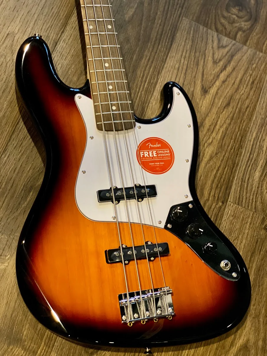 Squier affinity Jazz Bass with Laurel FB in Brown Sunburst - Image 2