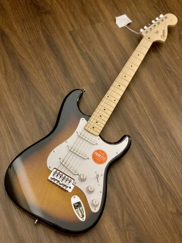 Squier Affinity Stratocaster Special in 2 Tone Sunburst - Image 2