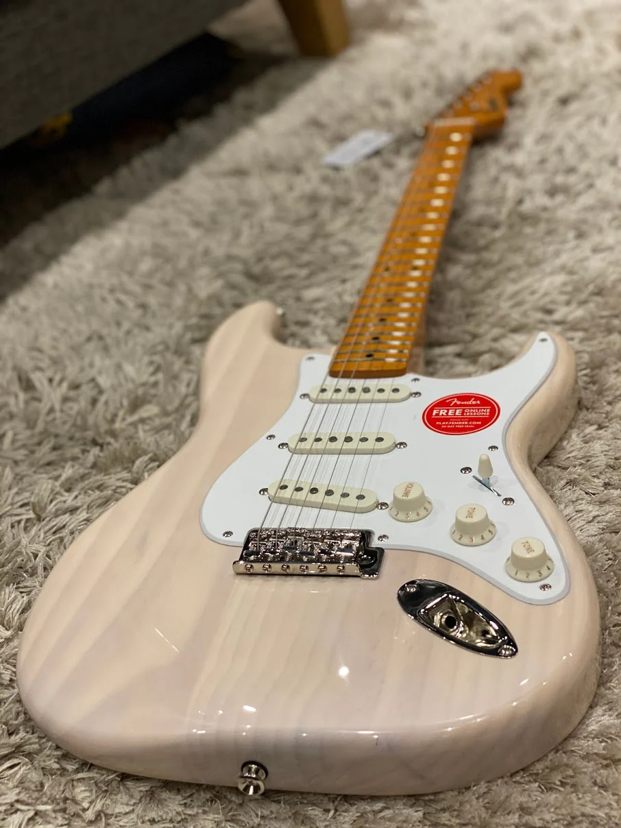Squier Classic Vibe 50s Stratocaster With Maple FB in White Blonde - Image 3