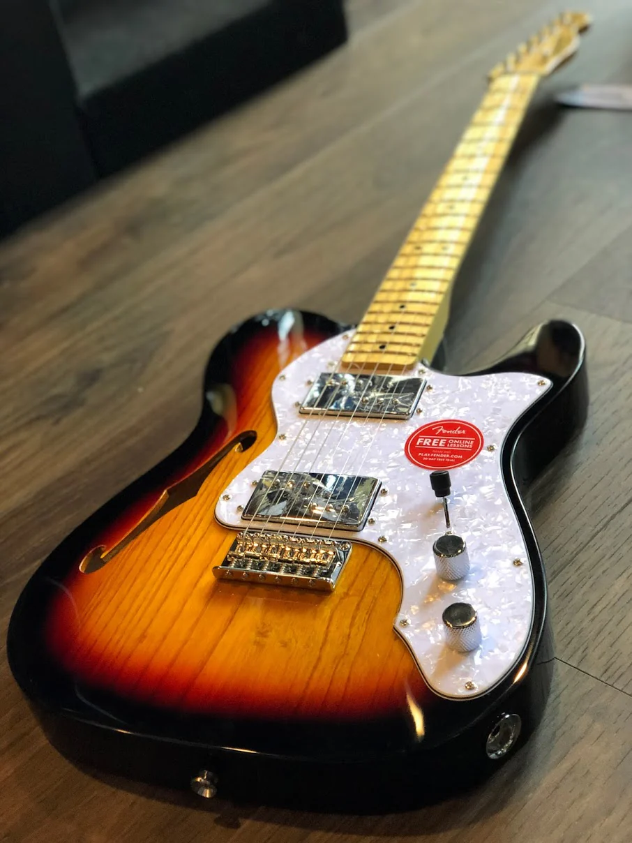 Squier Classic Vibe `70s Telecaster Thinline - 3 Tone Sunburst - Image 4