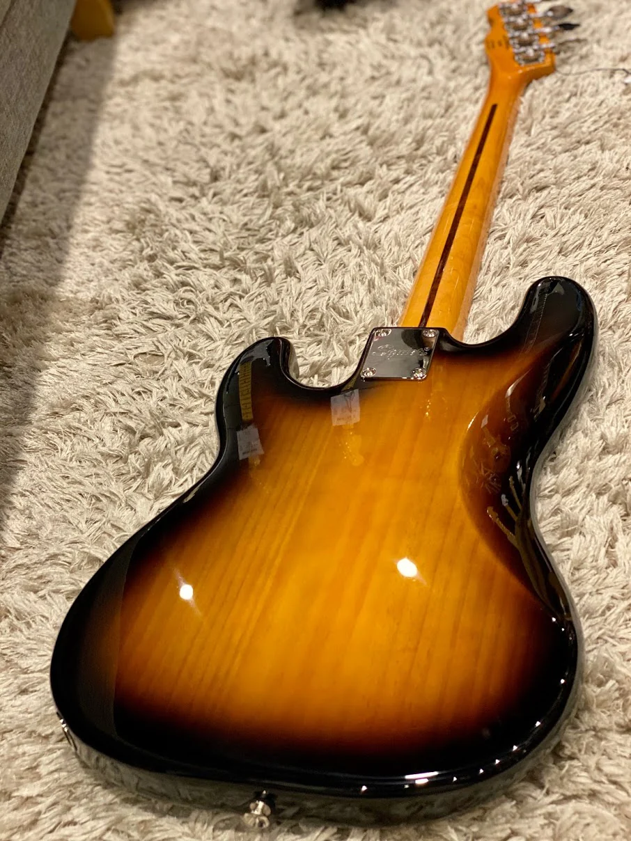 Squier Classic Vibe Precision Bass 50s Maple Neck in 2 Color Sunburst - Image 3