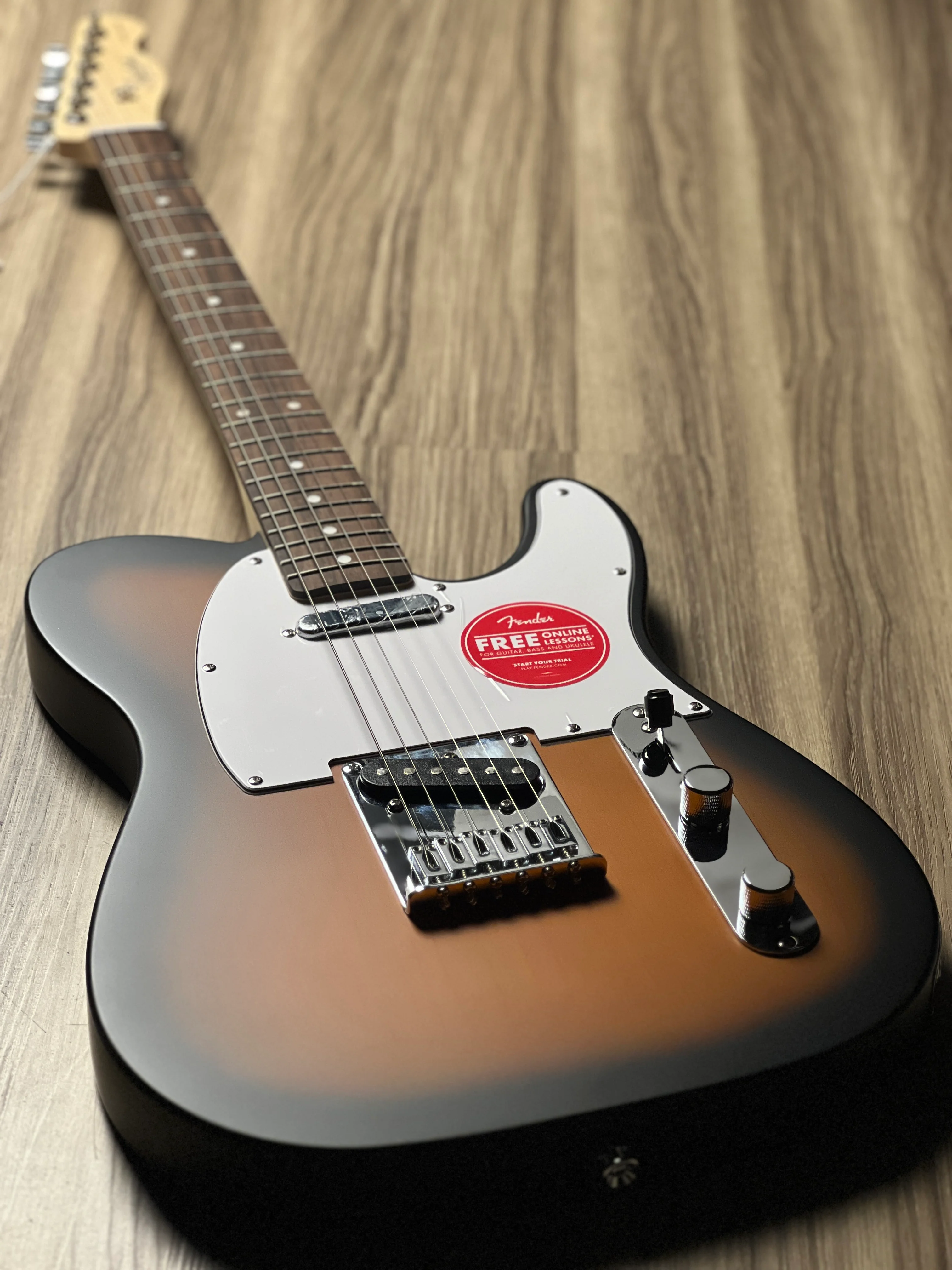 Squier Debut Series Telecaster Electric Guitar Laurel FB In 2-Colour Sunburst - Image 3