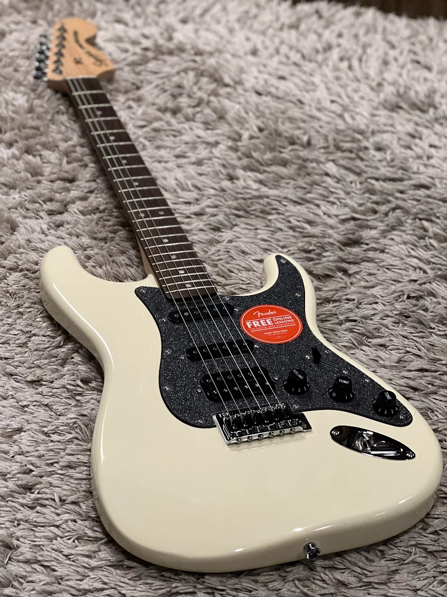 Squier FSR Affinity Series Stratocaster HSS with Laurel FB in Olympic White
