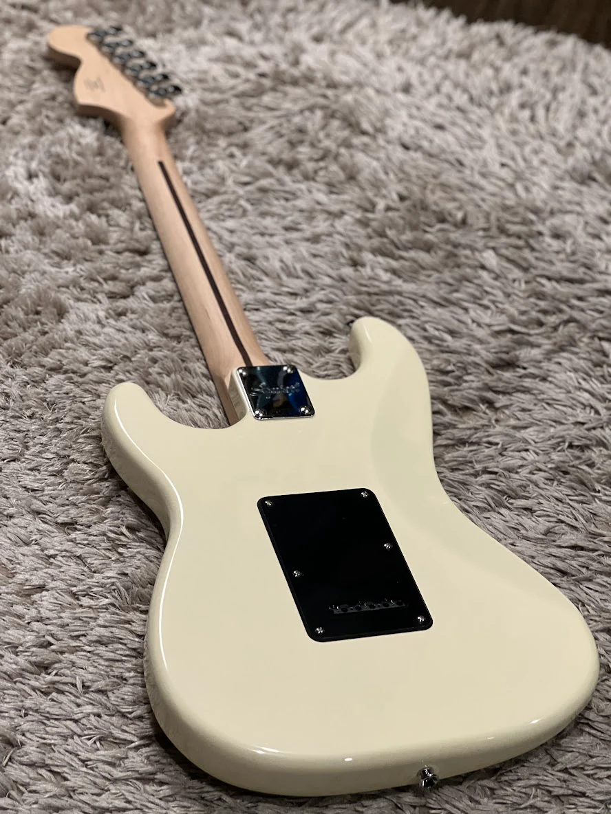 Squier FSR Affinity Series Stratocaster HSS with Laurel FB in Olympic White - Image 4