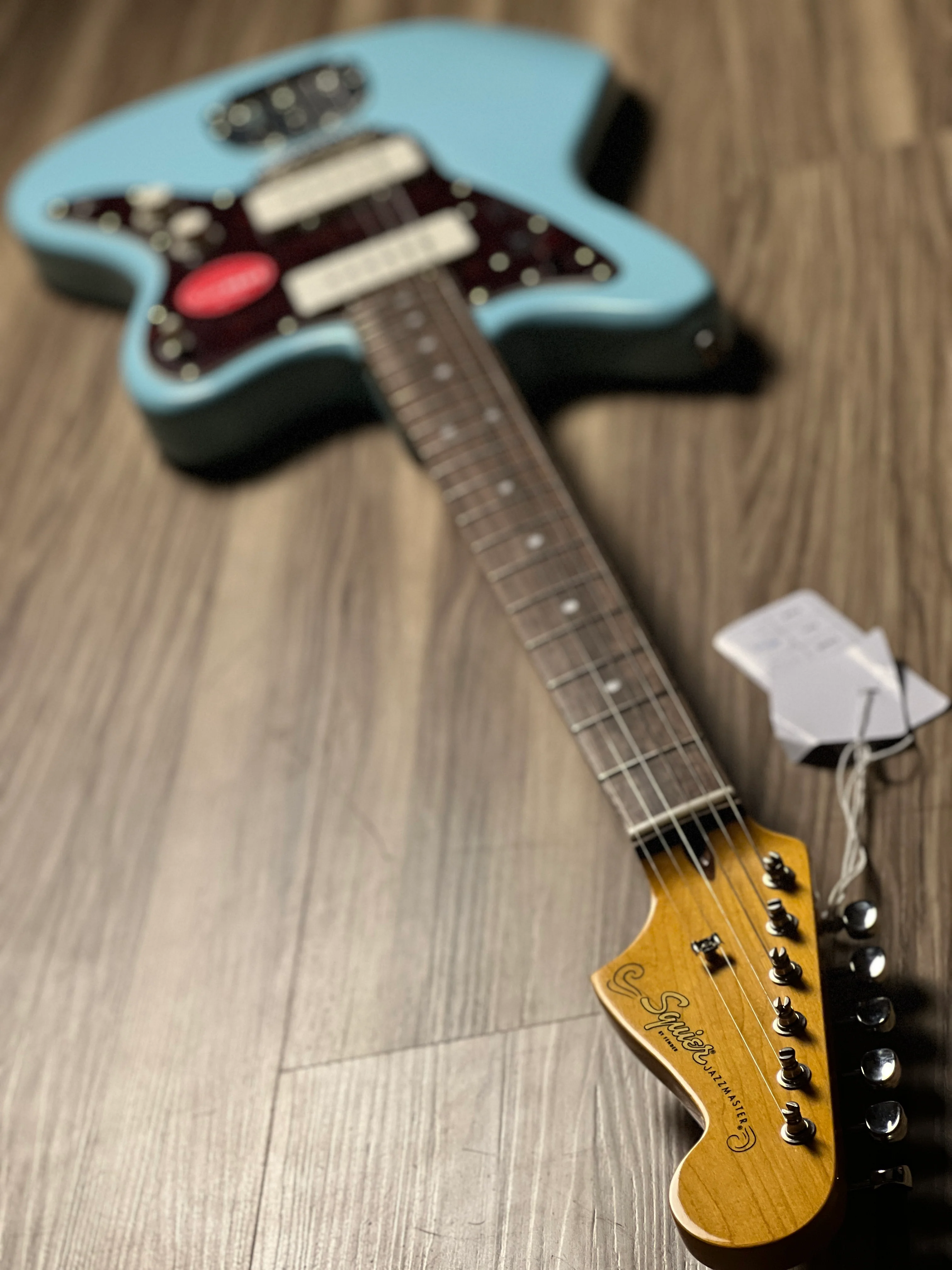 Squier FSR Classic Vibe 60s Jazzmaster with Laurel FB in Daphne Blue - Image 5