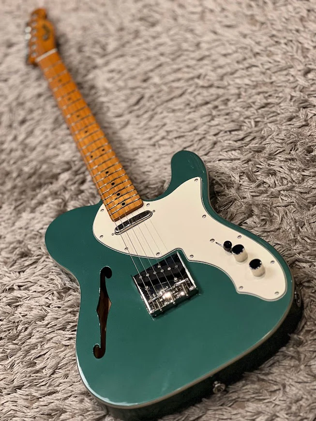 Squier FSR Classic Vibe 60s Telecaster Thinline with Maple FB in Sherwood Green - Image 2