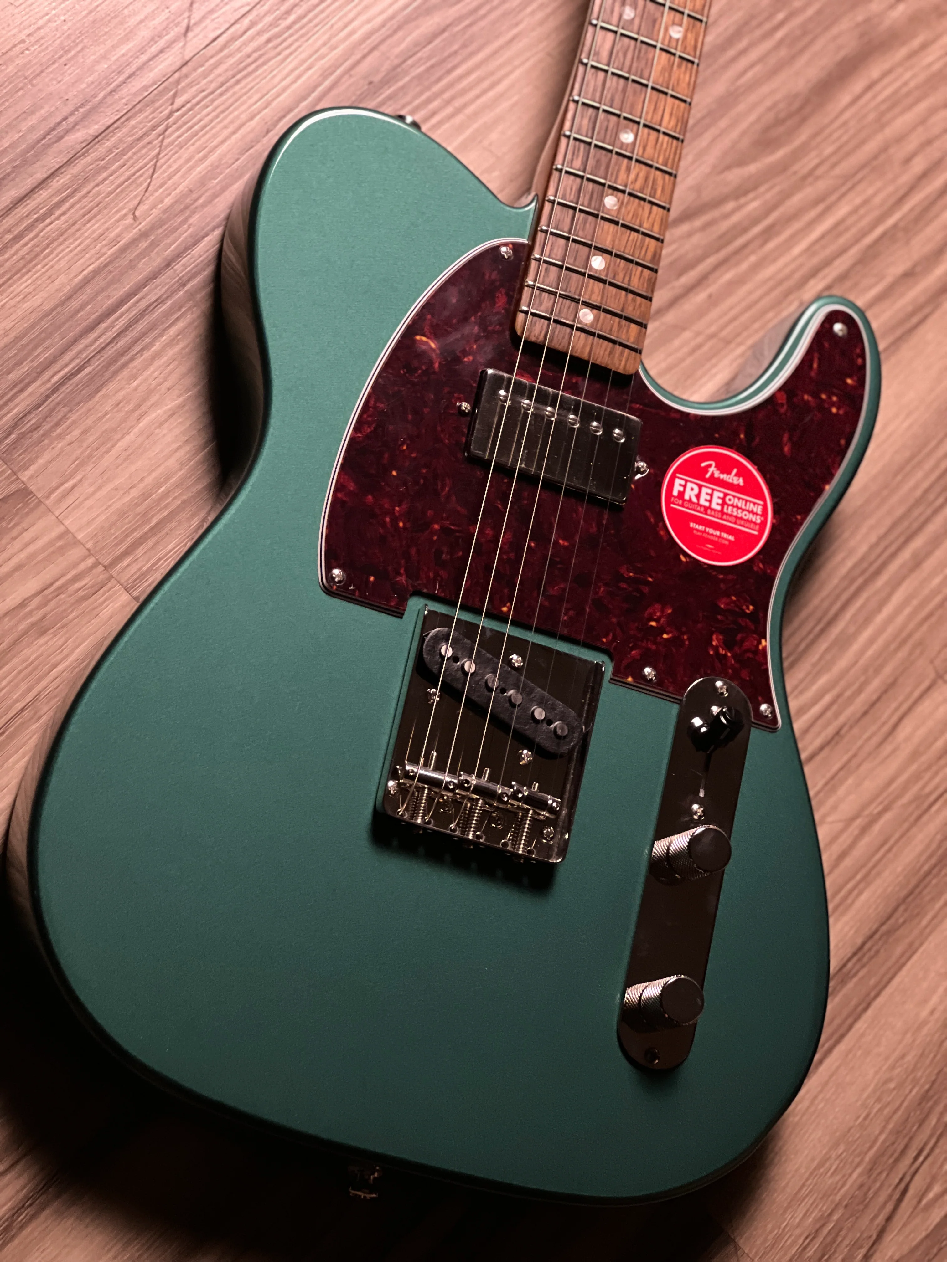 Squier Limited Ed Classic Vibe 60s Telecaster SH with Laurel FB in Sherwood Green - Image 3