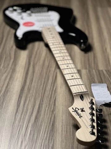 Squier Sonic Stratocaster w/White Pickguard with Maple FB in Black - Image 5
