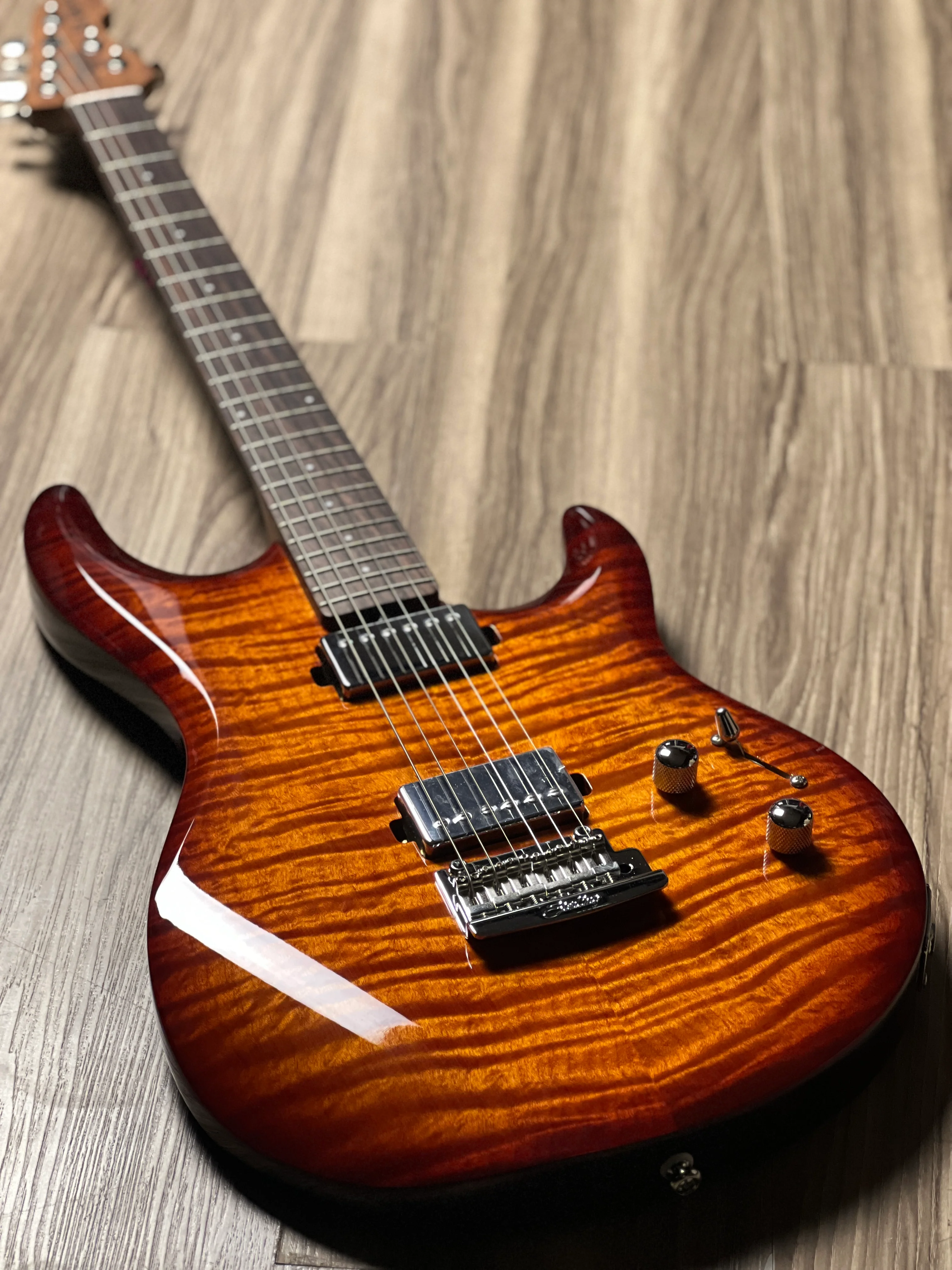 Sterling By Music Man LK100 Steve Lukather Signature in Hazel Burst w/Bag - Image 3