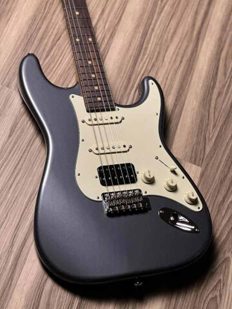 Suhr Classic S Vintage Limited Edition in Charcoal Frost 81846 - Image 3