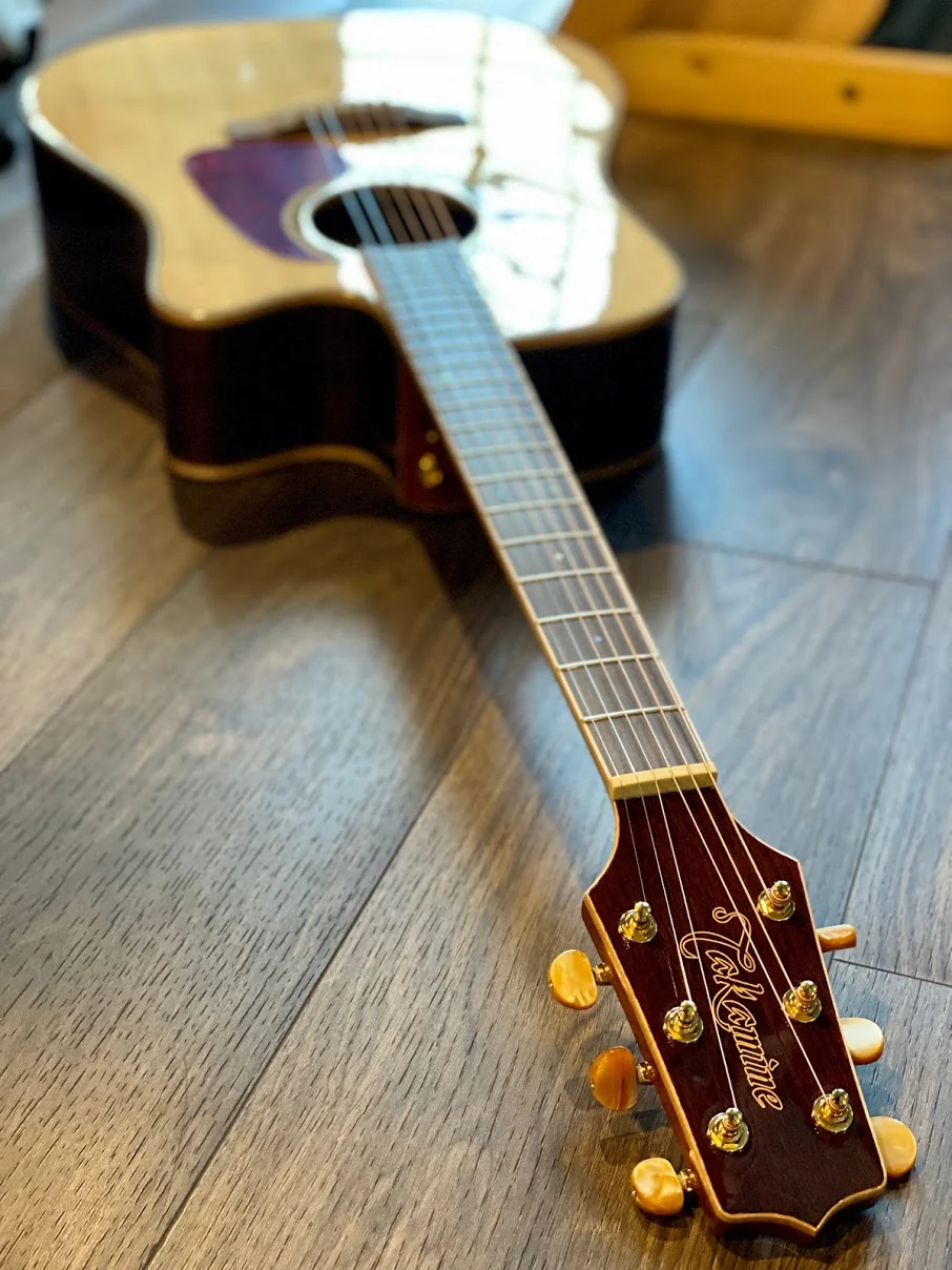 Takamine G Series GD71CE Dreadnought Cutaway in Natural - Image 4
