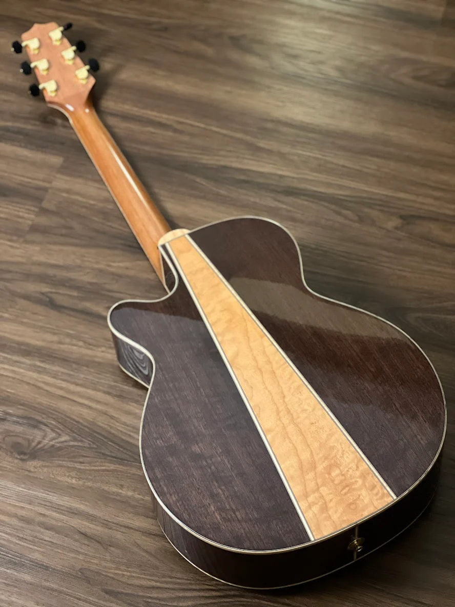 Takamine GN93CE in Natural - Image 4