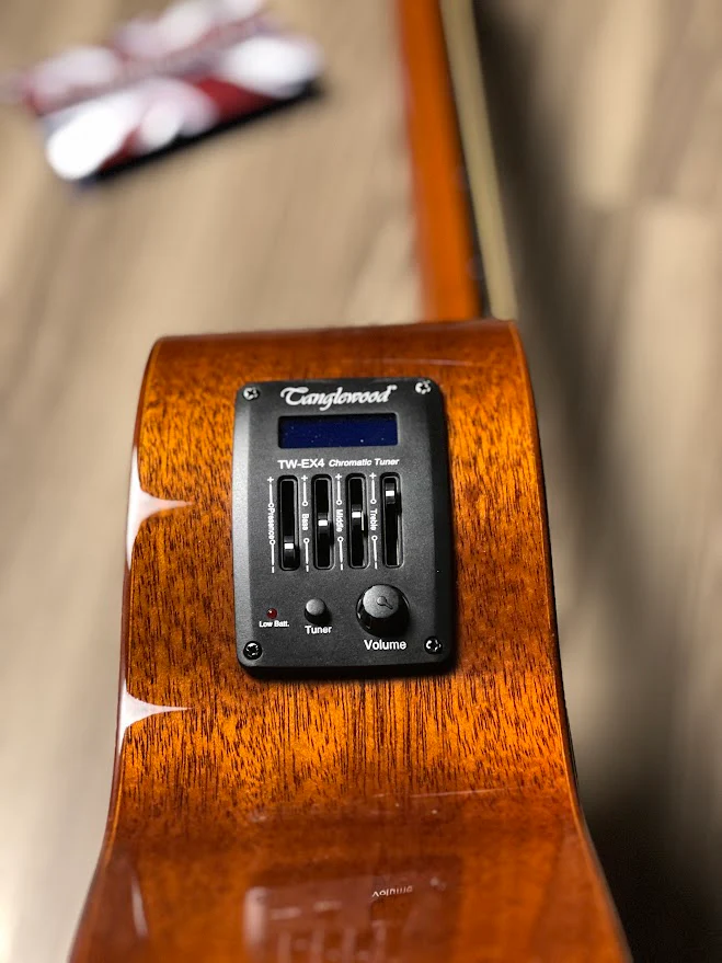 Tanglewood DBT SFCE SB G Super Folk Cutaway in Sunburst Gloss Finish - Image 5