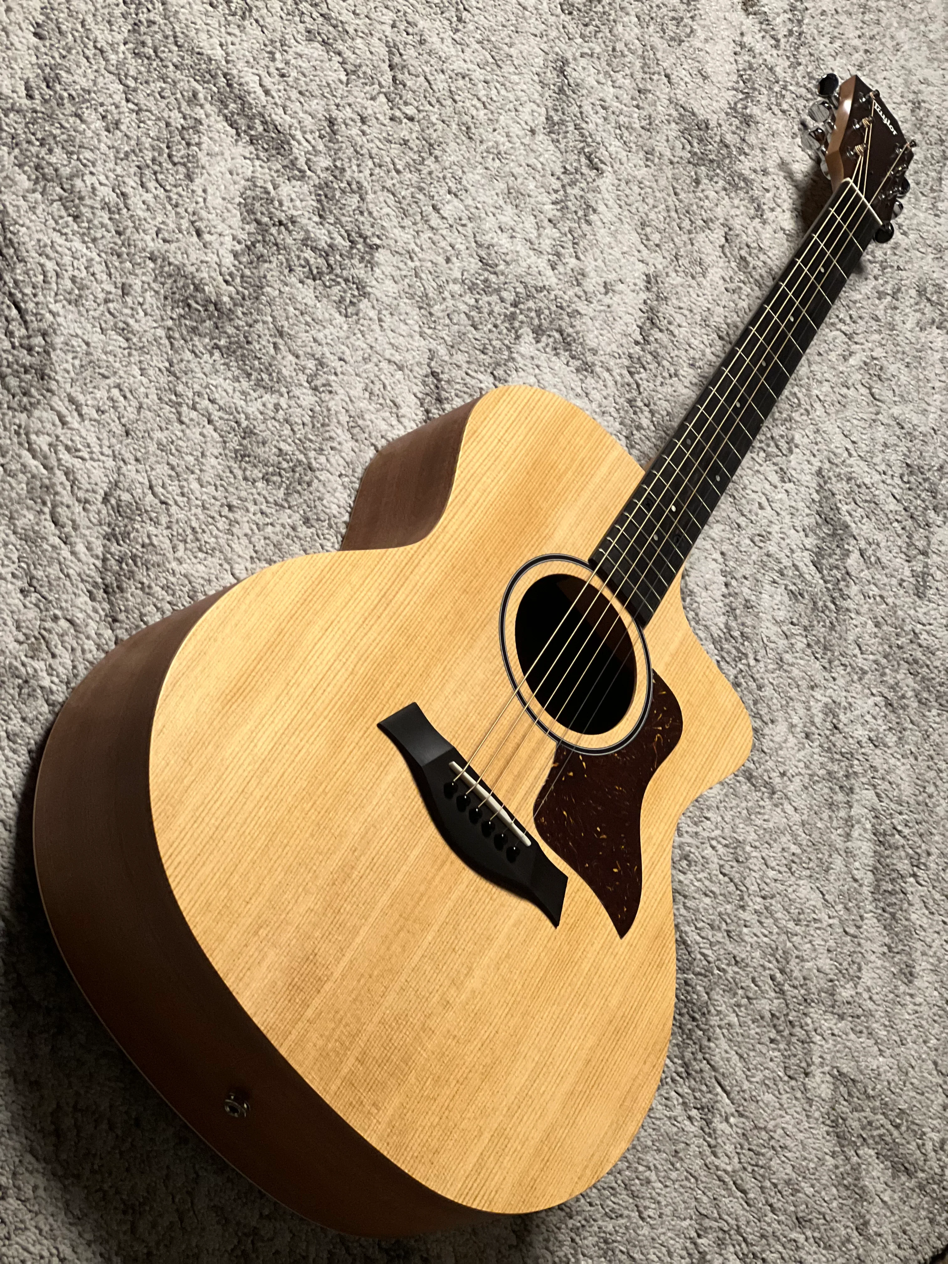 Taylor 14ce Grand Auditorium Acoustic-electric in Natural - Image 3