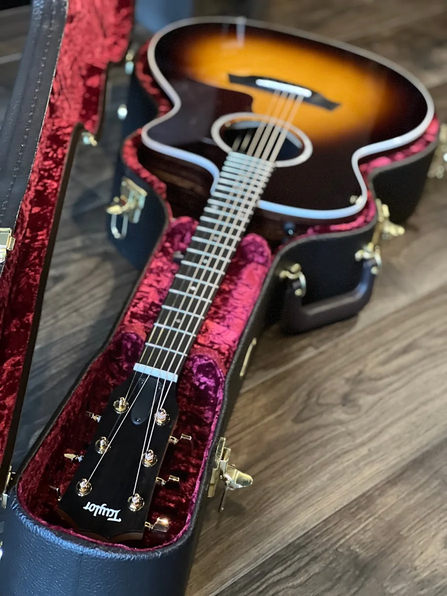 Taylor 214ce-SB Deluxe Acoustic Electric in Tobacco Sunburst - Image 5