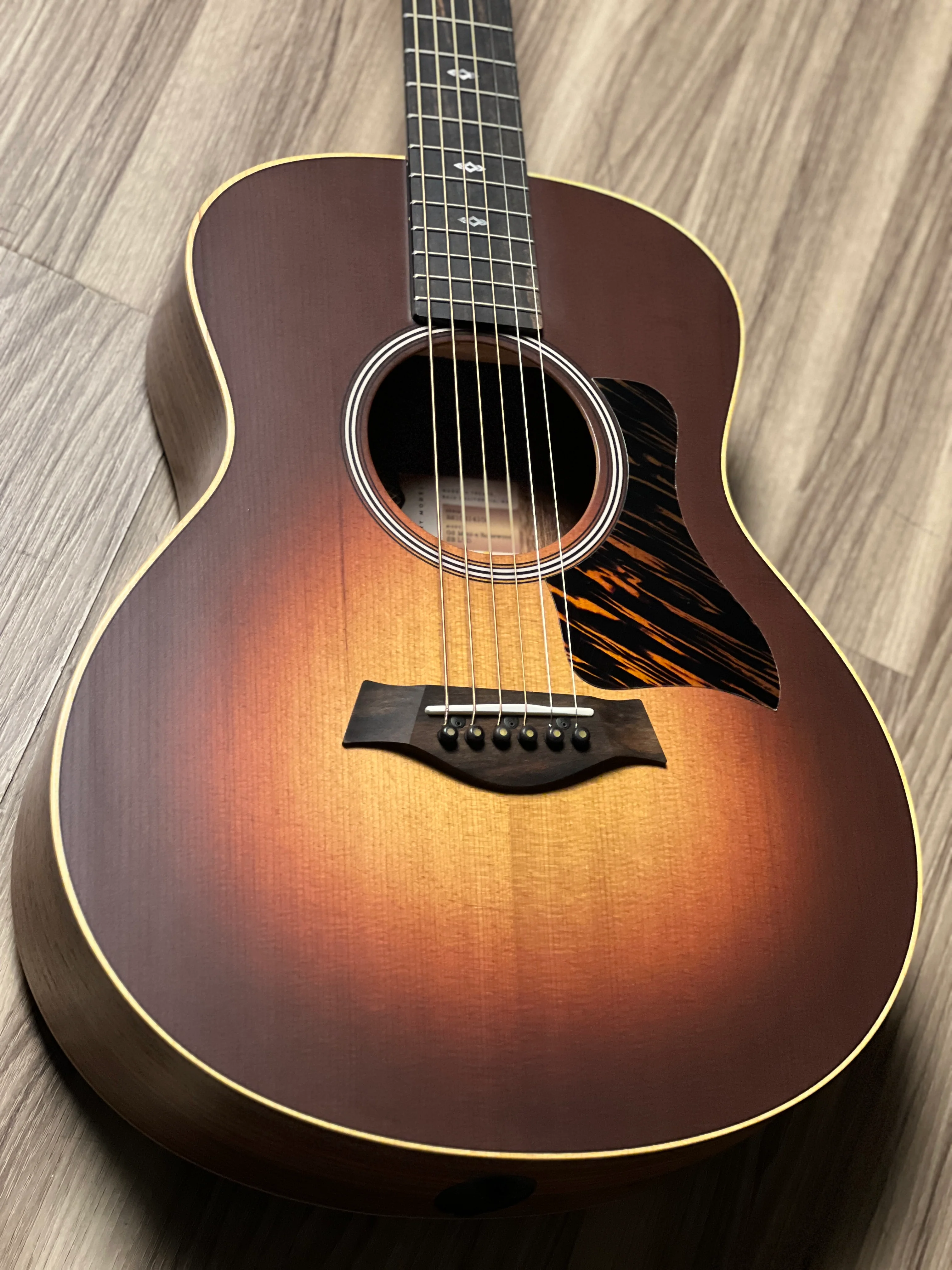 Taylor 50th Anniversary GS Mini-e Rosewood SB LTD w/Case in Sunburst Top - Image 4