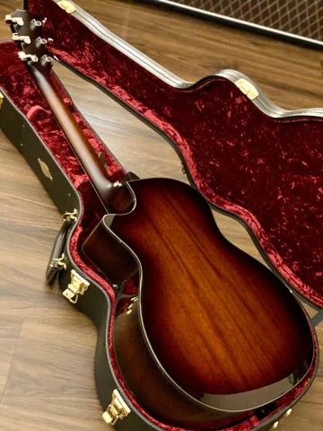 Taylor 524ce V-Class in Shaded Edgeburst with Mahogany Back and Sides - Image 6