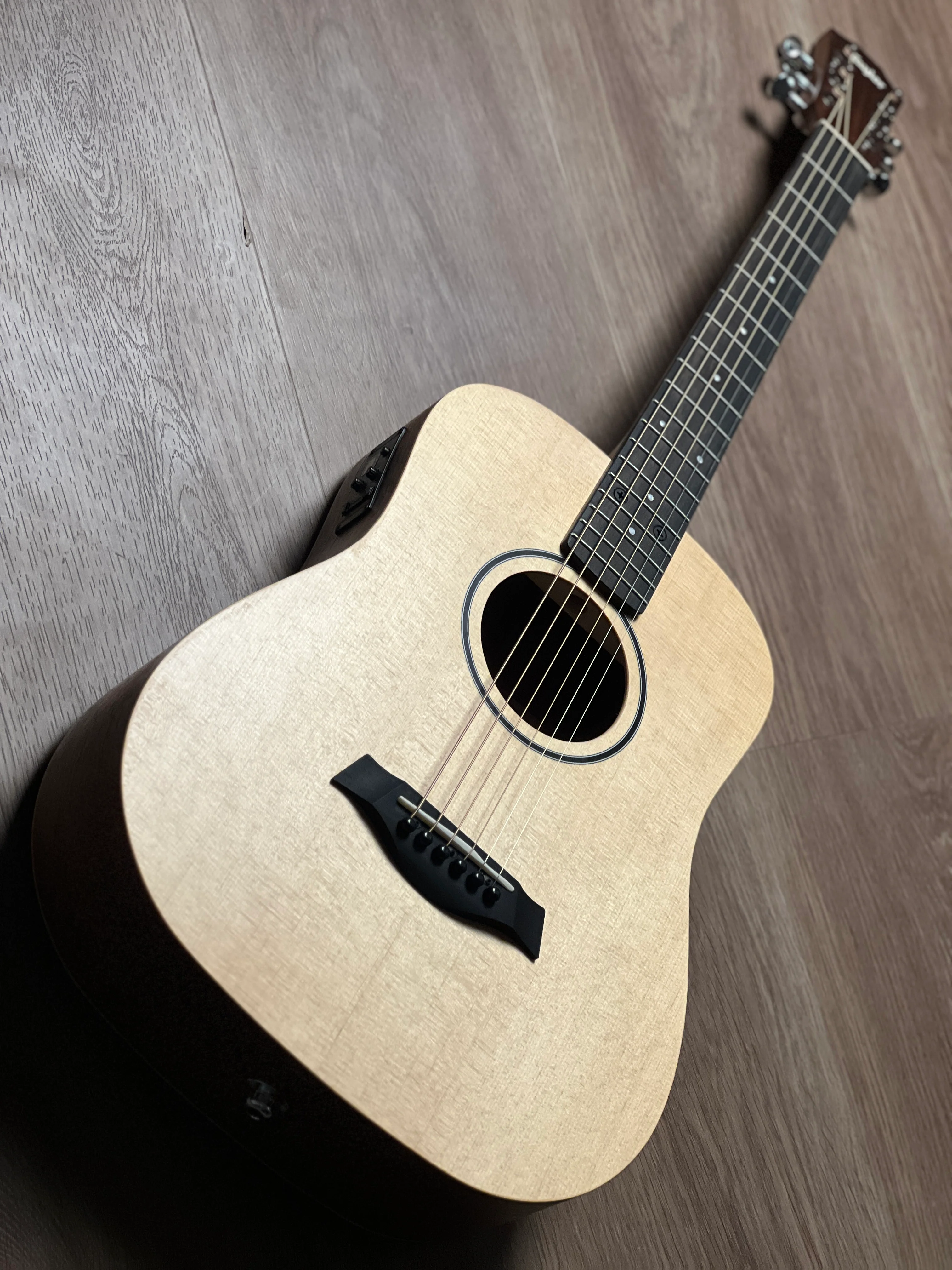 Taylor Baby Taylor-e Acoustic Guitar w/Electronic and Bag - Image 3