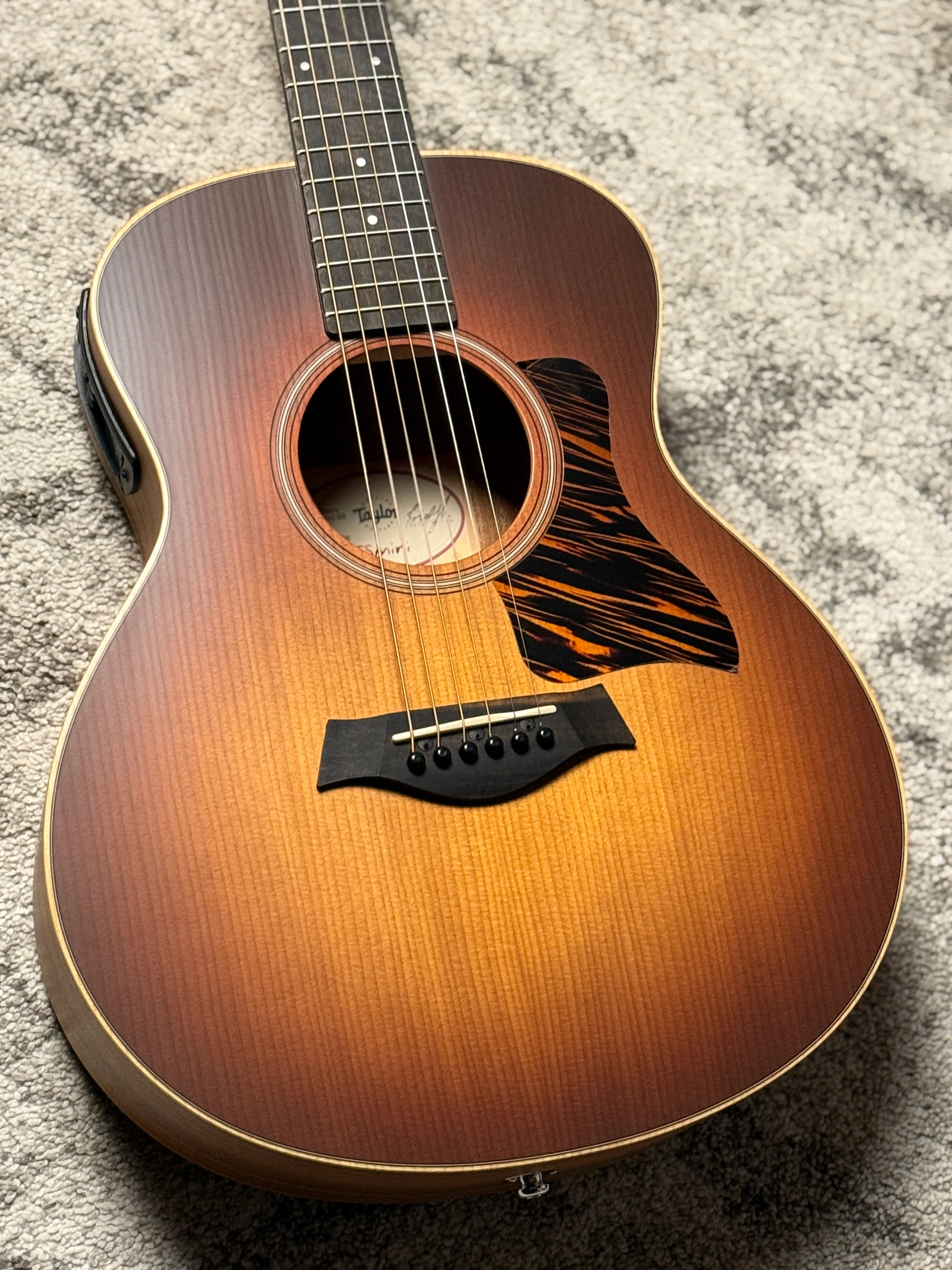 Taylor GS Mini-e Rosewood SB Acoustic Guitar w/Case in Sunburst Top - Image 2