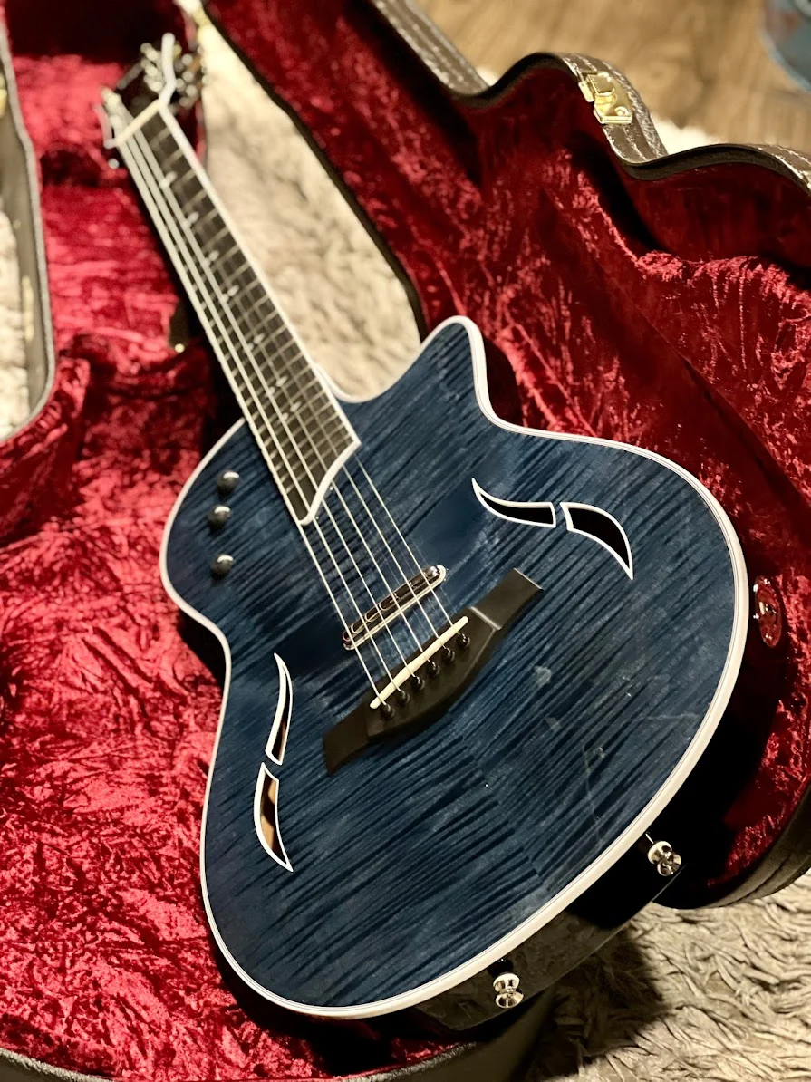 Taylor T5z Pro Hollowbody - Pacific Blue - Image 4
