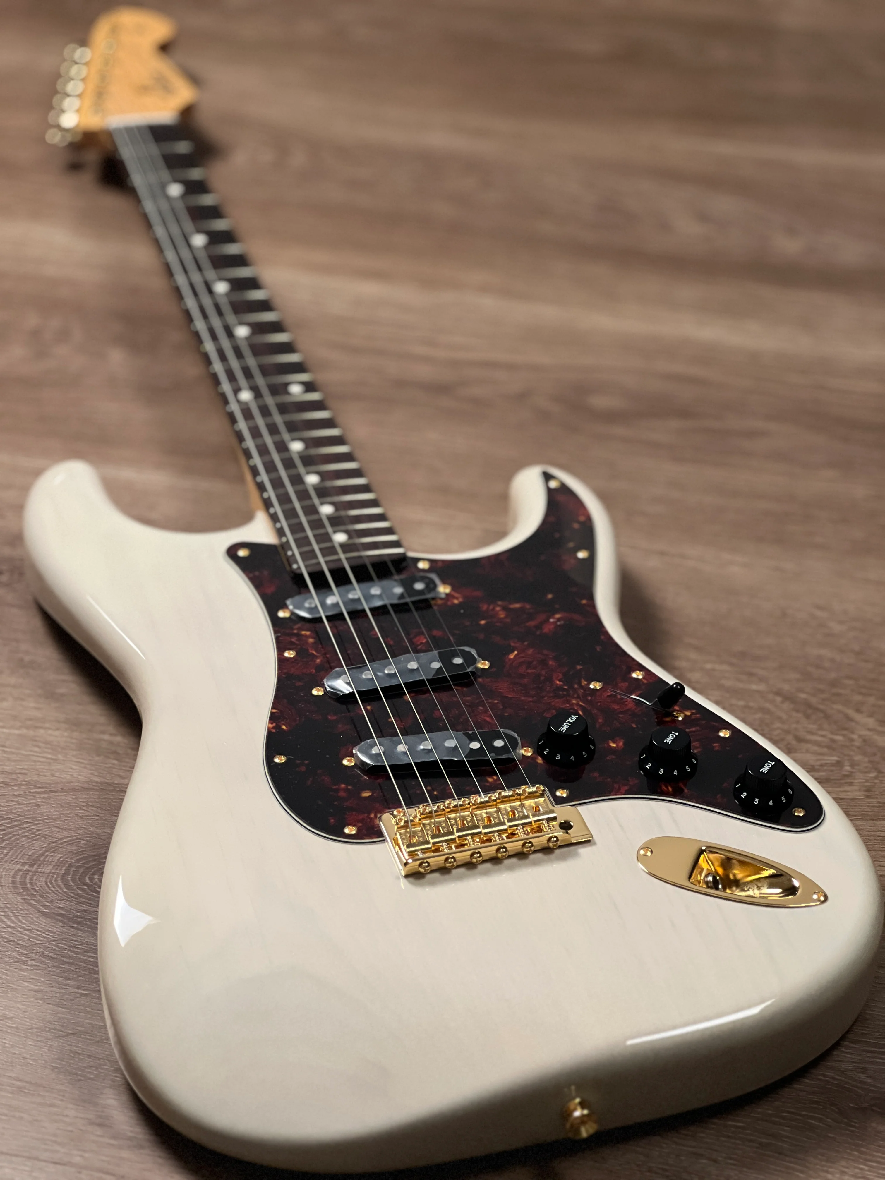 Tokai Japan Goldstar Sound AST-101G/R in See Thru White with Gold Hardware 240084 - Image 4
