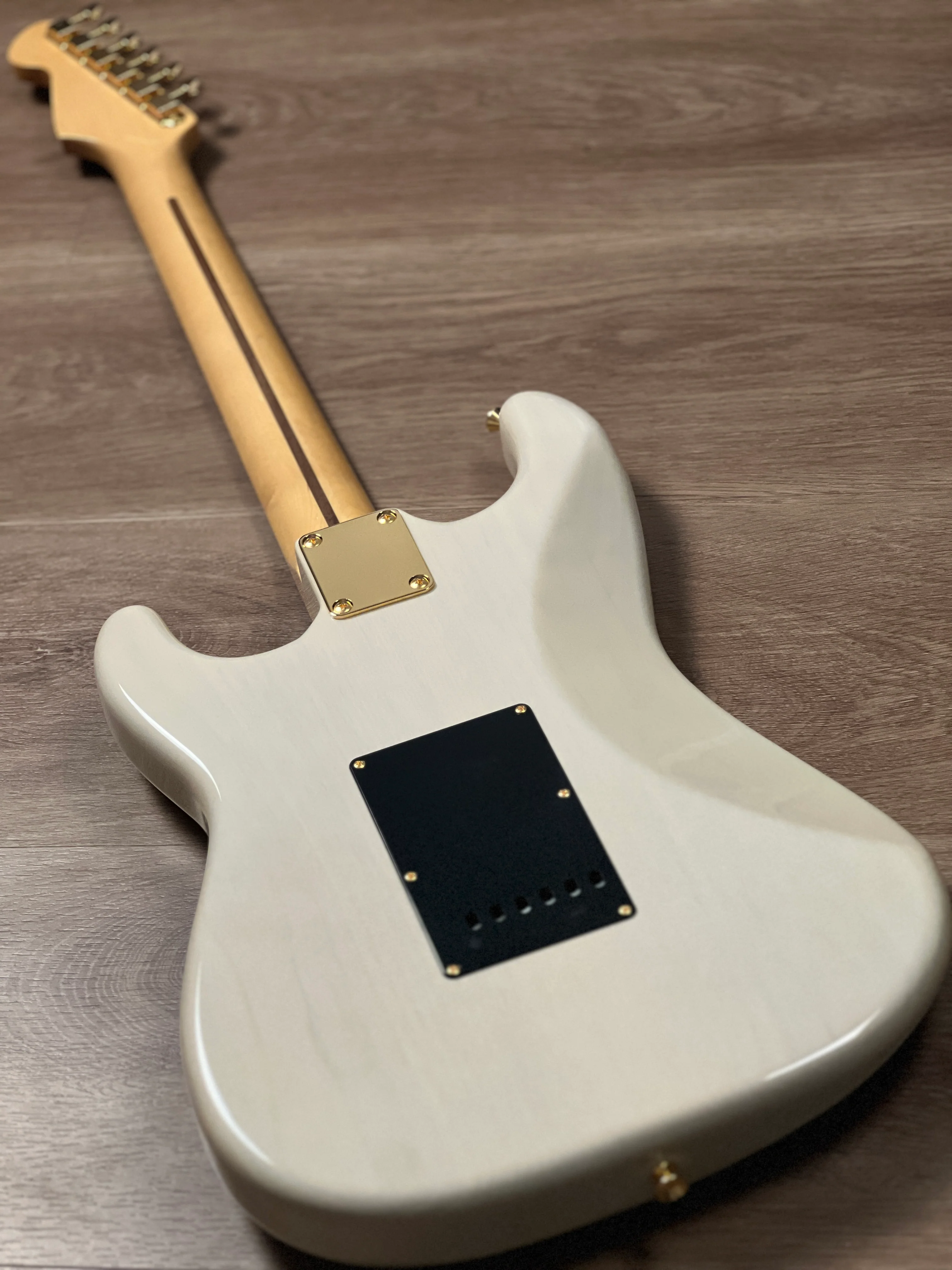 Tokai Japan Goldstar Sound AST-101G/R in See Thru White with Gold Hardware 240084 - Image 6