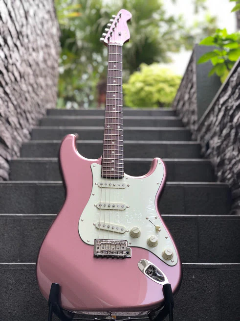 Tokai AST-104 BGM/R Goldstar Sound Japan in Burgundy Mist Metallic - Image 4