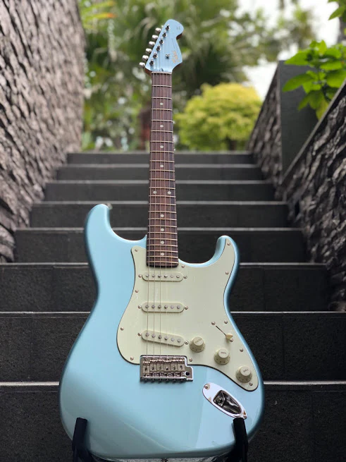 Tokai AST-104 IBL/R Goldstar Sound Japan in Ice Blue Metallic with Rosewood FB