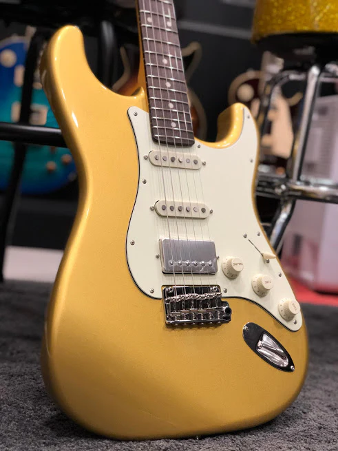 Tokai AST-104SH SGO/R Goldstar Sound Japan in Shoreline Gold with rosewood FB - Image 4