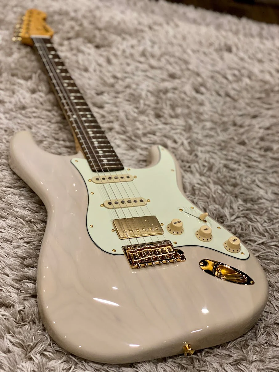 Tokai AST-118SH-GH WBL/R Goldstar Sound HSS Limited Edition White Blonde with Gold Hardware