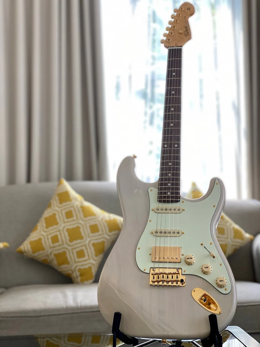 Tokai AST-118SH-GH WBL/R Goldstar Sound HSS Limited Edition White Blonde with Gold Hardware - Image 2
