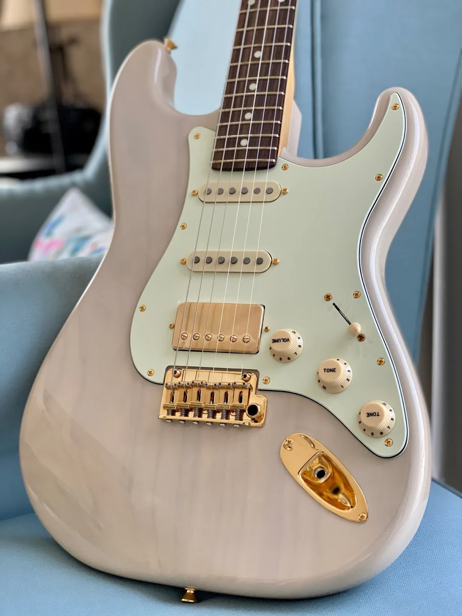 Tokai AST-118SH-GH WBL/R Goldstar Sound HSS Limited Edition White Blonde with Gold Hardware - Image 4